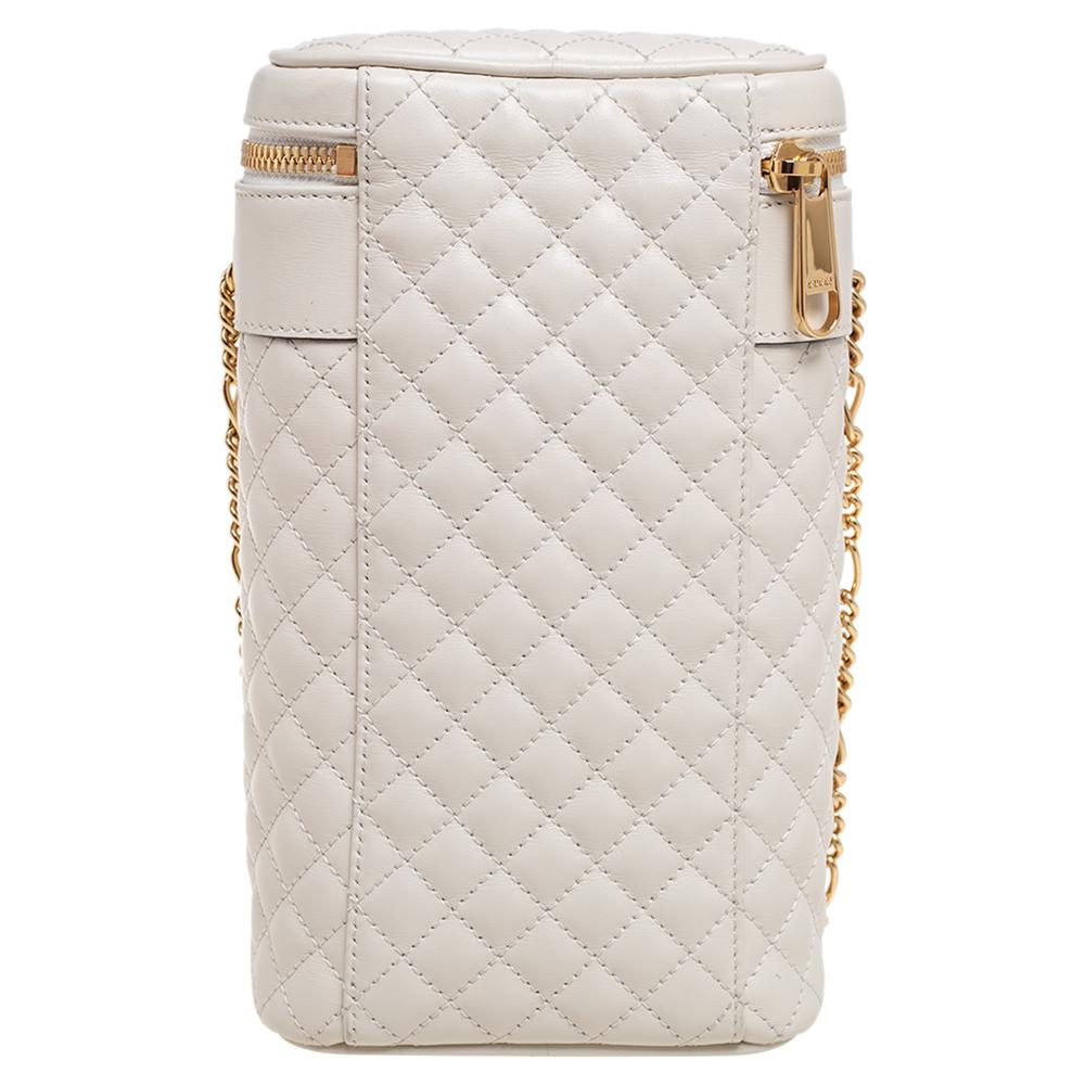 Gucci Off Whie Leather Trapuntata Crossbody Bag In New Condition In Dubai, Al Qouz 2