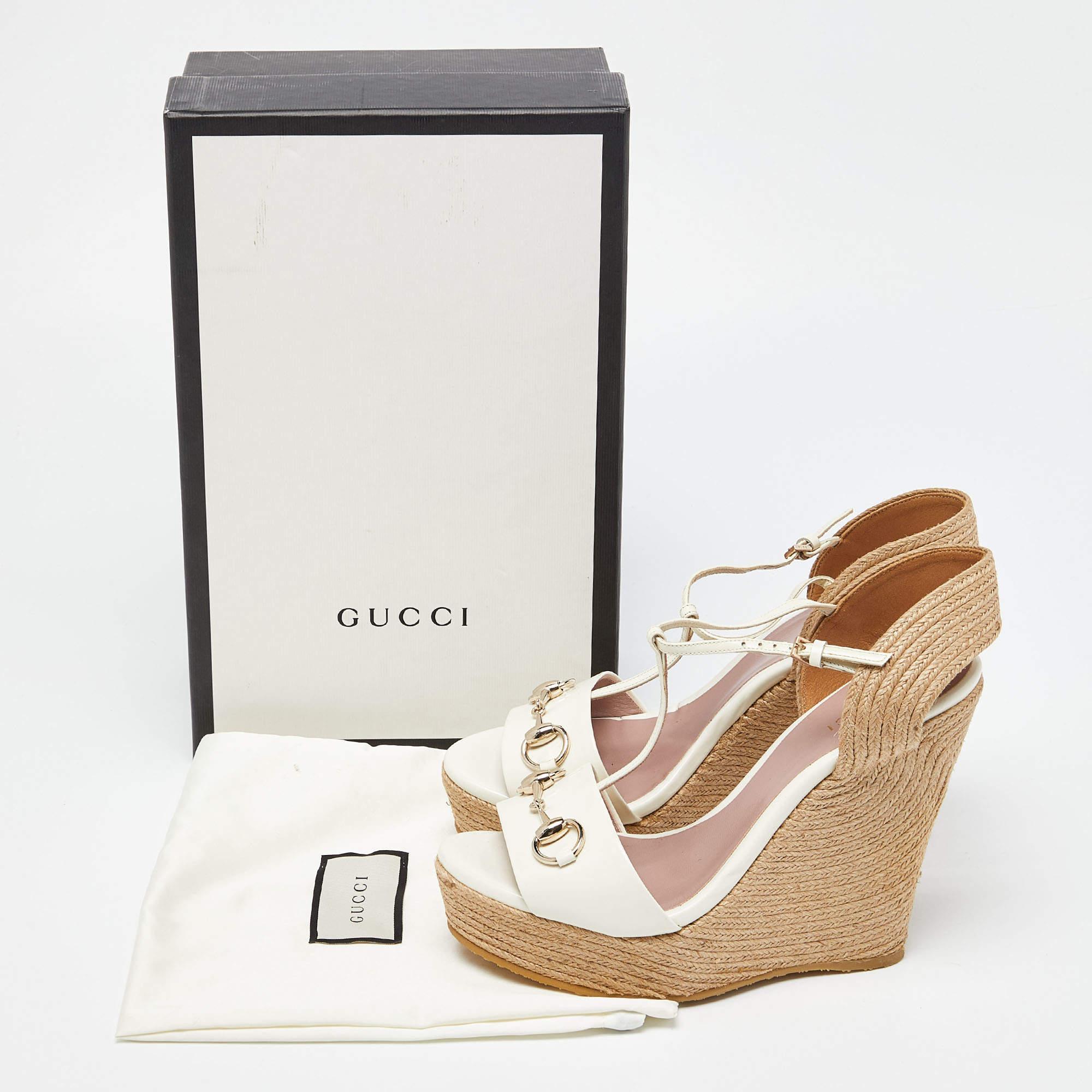 Gucci Off White/Beige Patent Leather Horsebit Wedge Espadrille T- Strap Platform 5