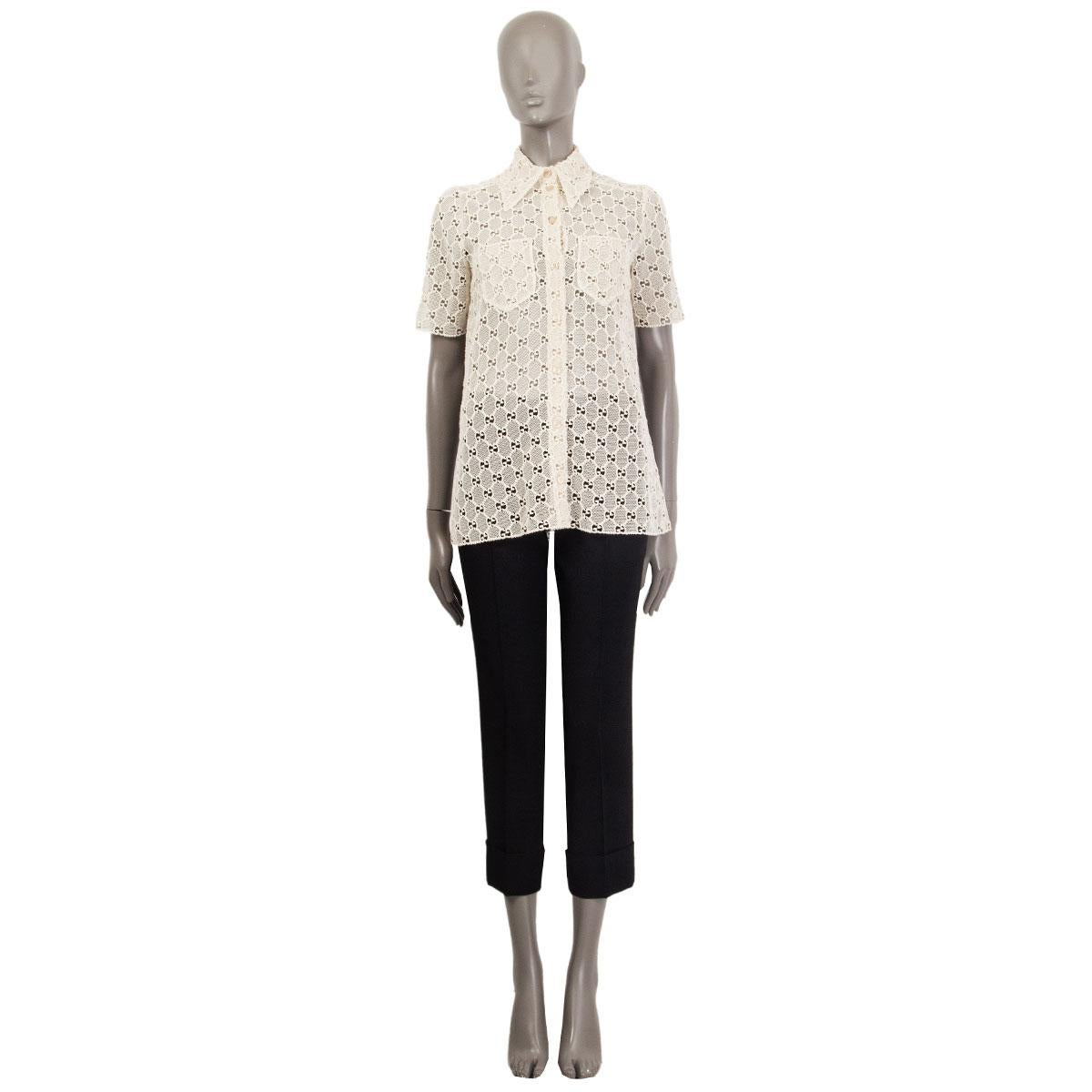 100% authentic Gucci GG Macrame short sleeve shirt in sheer off-white cotton (77%) and polyester (23%) (please note content tag has been removed). Features a point collar and front pockets. Has been worn and is in excellent condition.

See matching