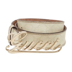 Gucci Cintura in tela e pelle con logo GG Supreme bianco sporco 85 CM