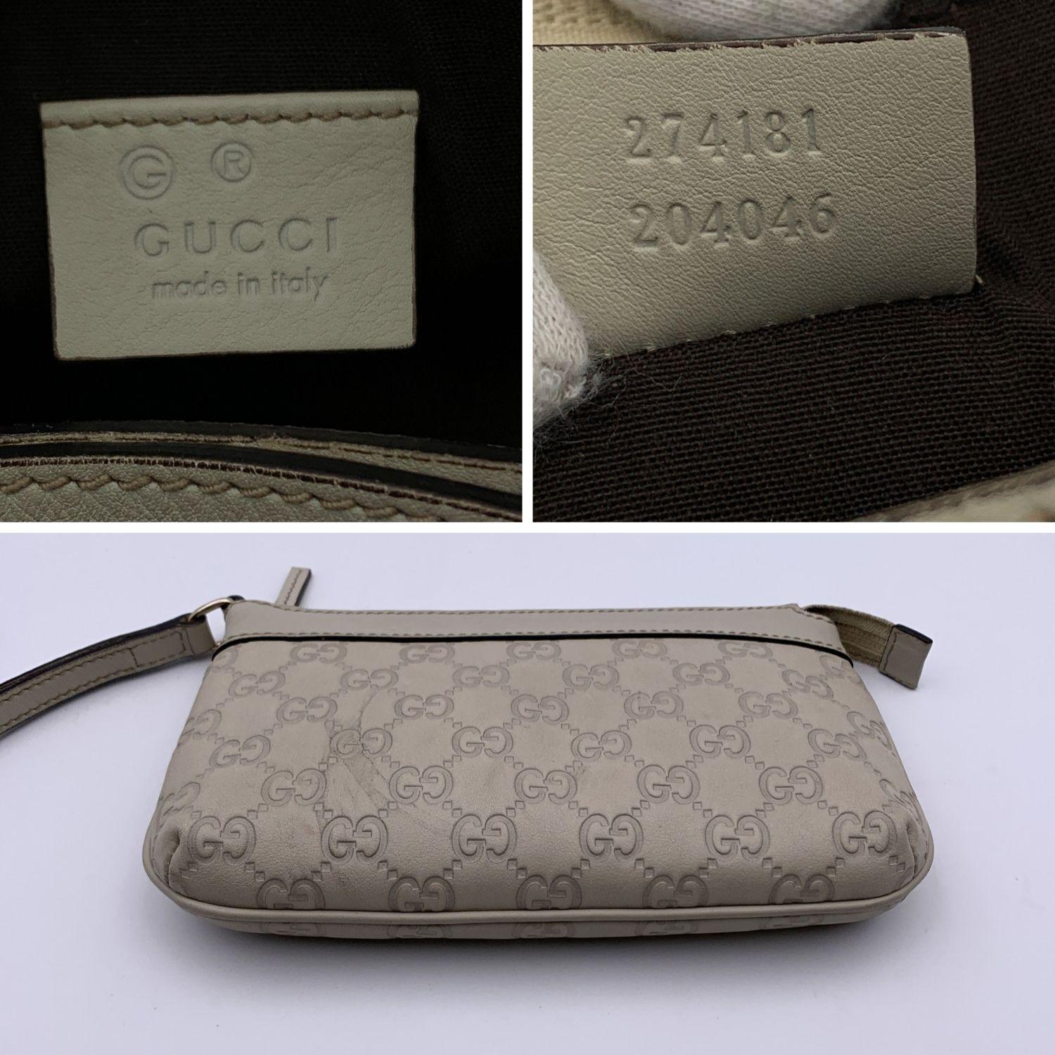 Gucci Off White Guccissima Leather Clutch Wristlet Wrist Bag Pouch In Excellent Condition In Rome, Rome