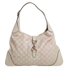 Gucci Off White Guccissima Hobo en cuir Jackie O Bouvier