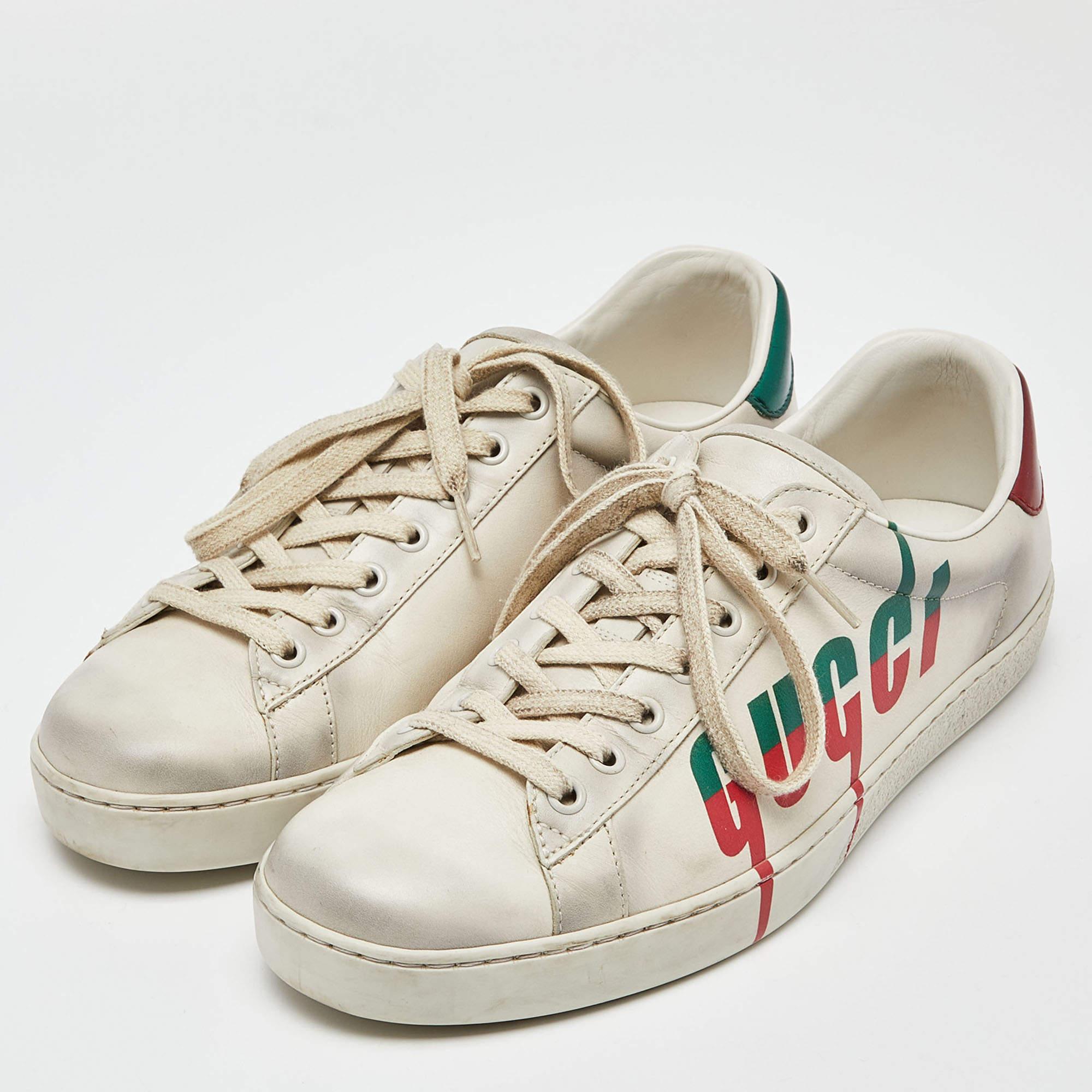 Designed to elevate your style quotient and give you comfort at the same time, these Gucci white sneakers are crafted using the best materials. Pair them with your casuals for a cool look.

