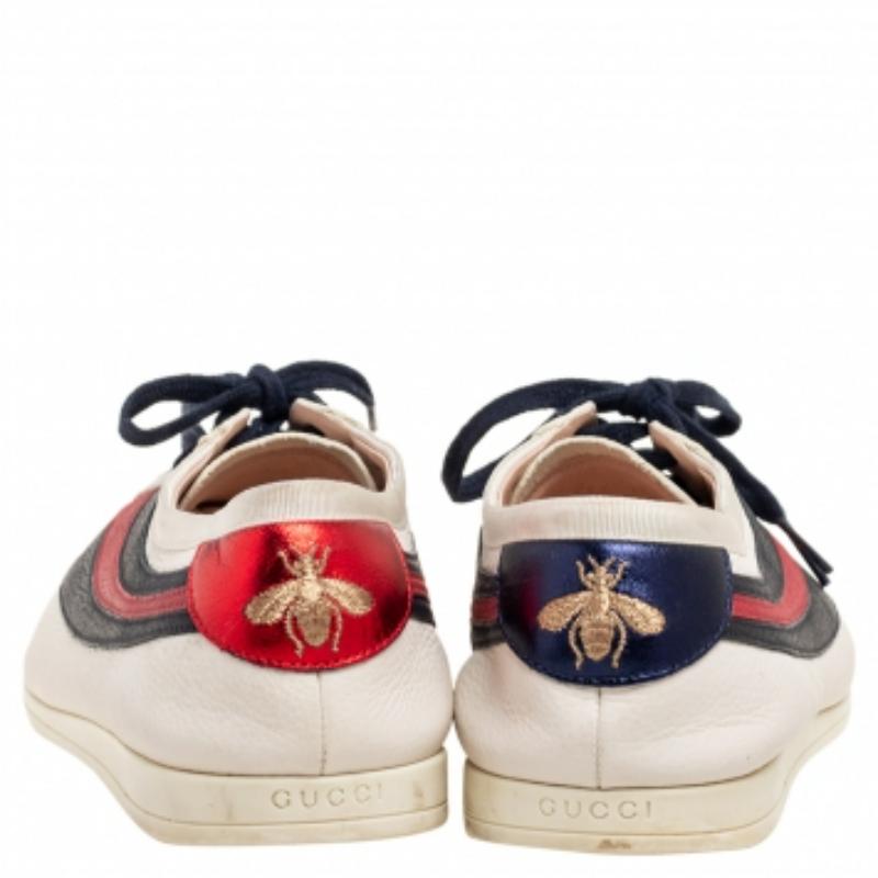 Gucci Off White Leder Flacer Web Low Top Sneakers Größe 44 (Weiß) im Angebot