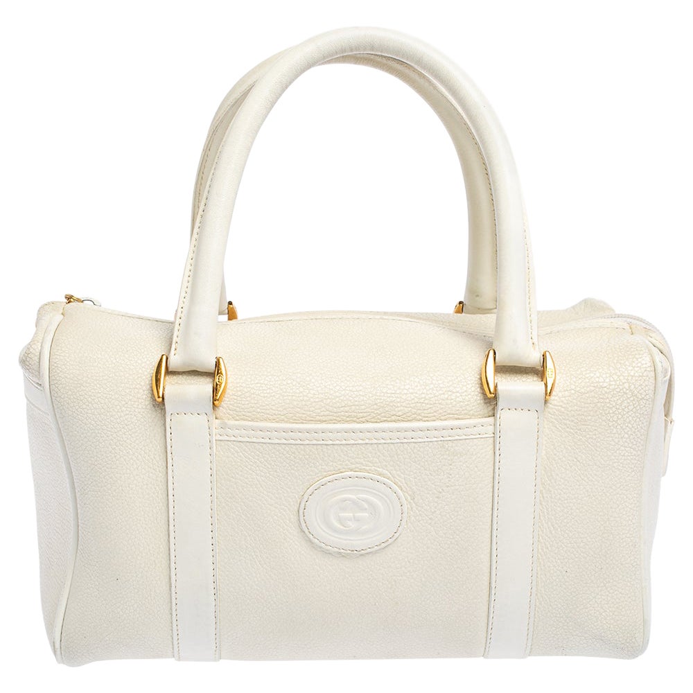 Gucci Off White Leder GG geprägte Boston Tasche