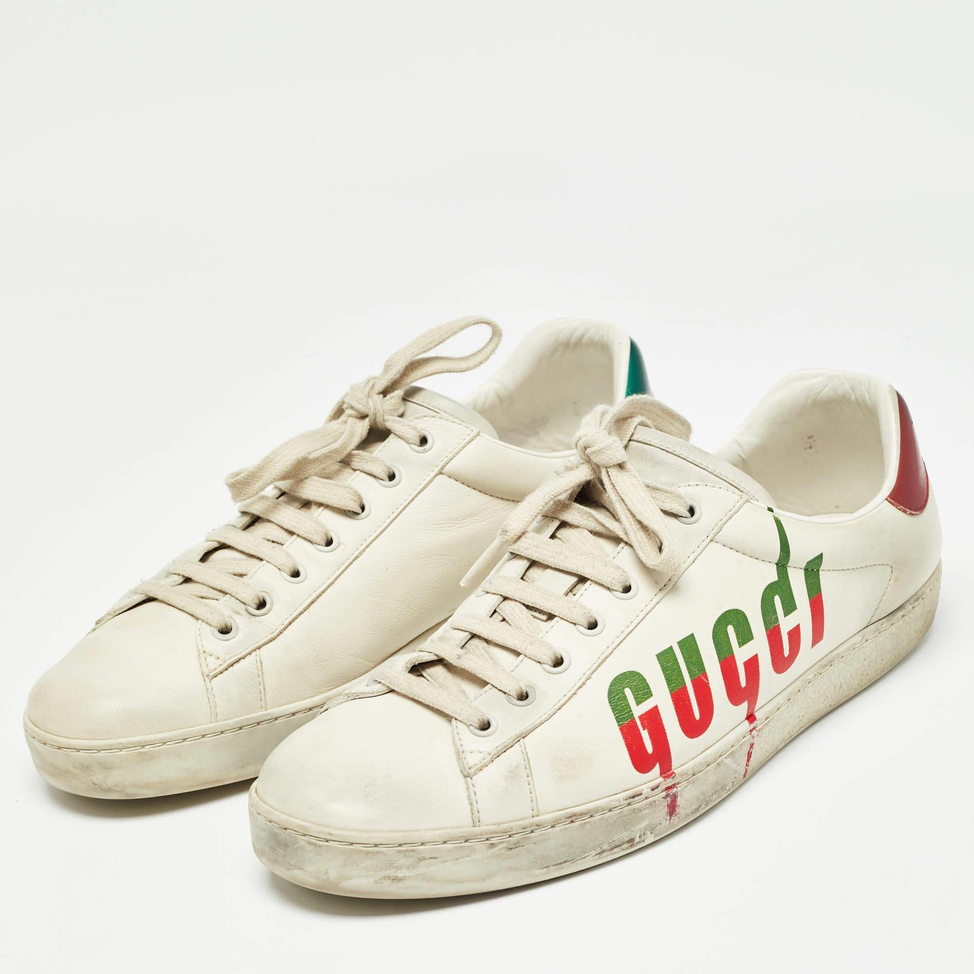 Coming in a classic silhouette these designer sneakers are a seamless combination of luxury comfort and style. These sneakers are finished with signature details and comfortable insoles.