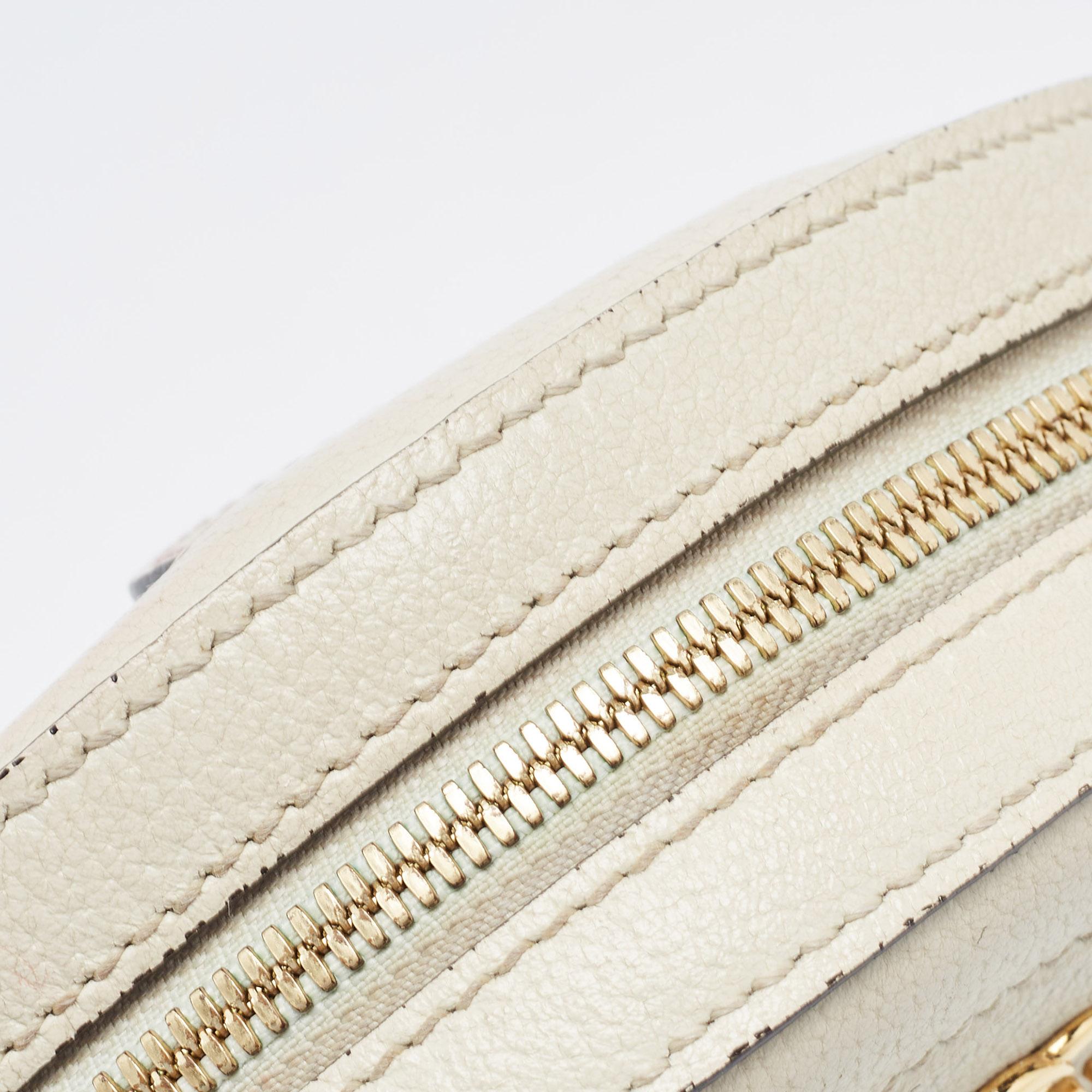 Gucci - Mini sac à bandoulière rond Ophidia en cuir blanc cassé en vente 10