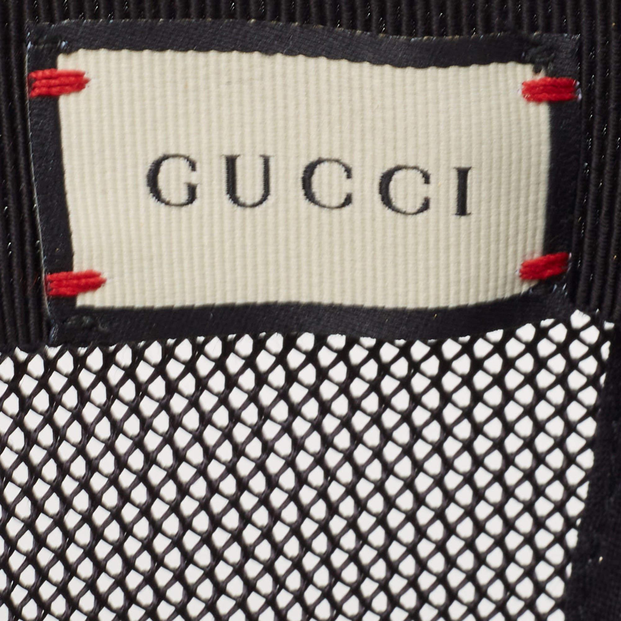 Gucci Off-White Sterne Logo Druck Leder & Nylon Baseballkappe L Damen im Angebot