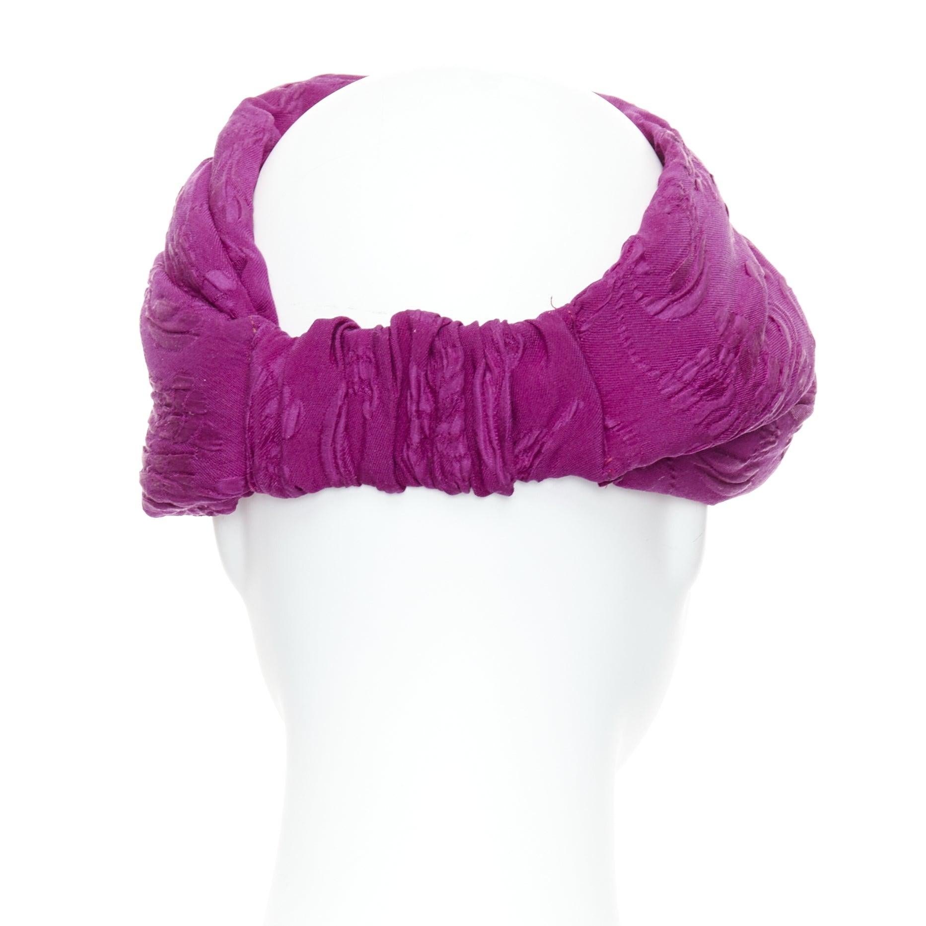 GUCCI Old Hollywood lila Seidenbrokat-Knoten-Turban-Stirnband 57cm M Damen im Angebot