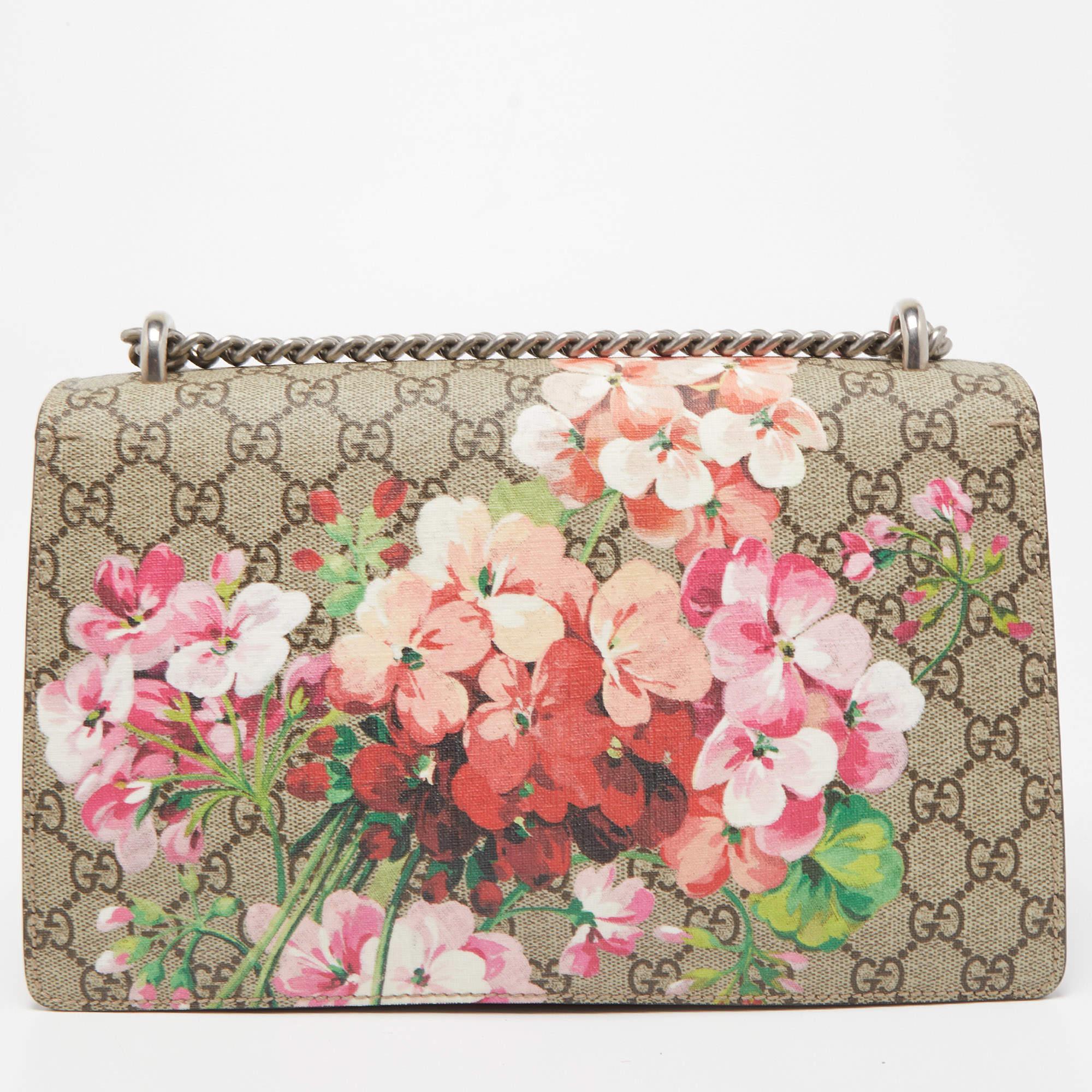Gucci Old Rose/Beige GG Supreme Canvas and Small Blooms Dionysus Shoulder bag In Good Condition In Dubai, Al Qouz 2