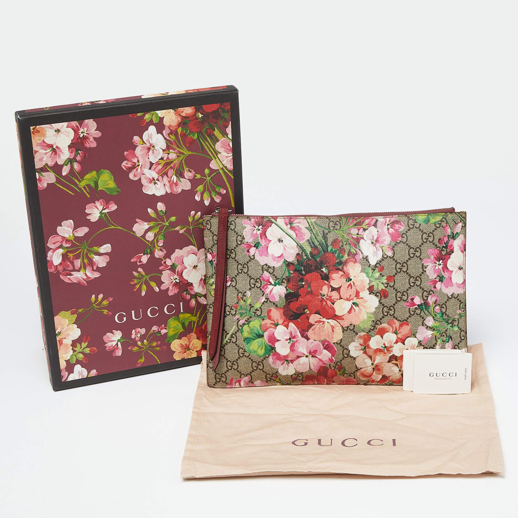 Gucci Old Rose GG Supreme Blooms Canvas and Suede Zip Pouch 3