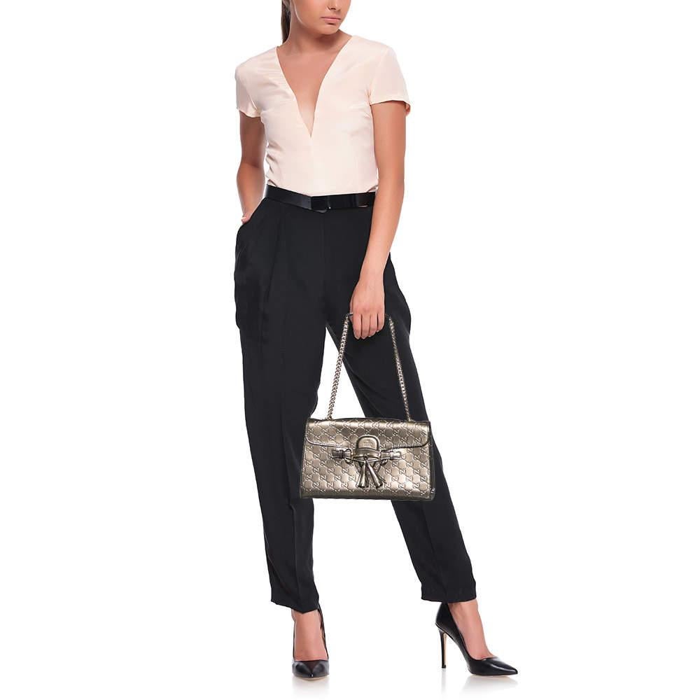 Gucci Olive Green Guccissima Patent Leather Medium Emily Shoulder Bag In Fair Condition In Dubai, Al Qouz 2