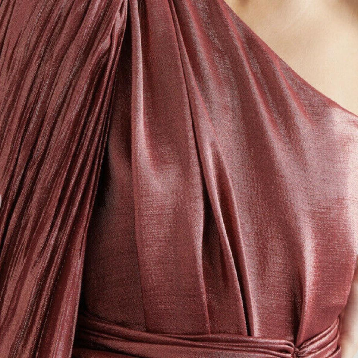 Women's Gucci One Shoulder Asymmetric Lame Gown IT 40 (US 4) For Sale