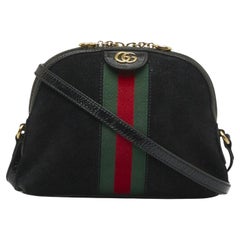 Gucci Ophidia Umhängetasche aus Samtleder Schwarz