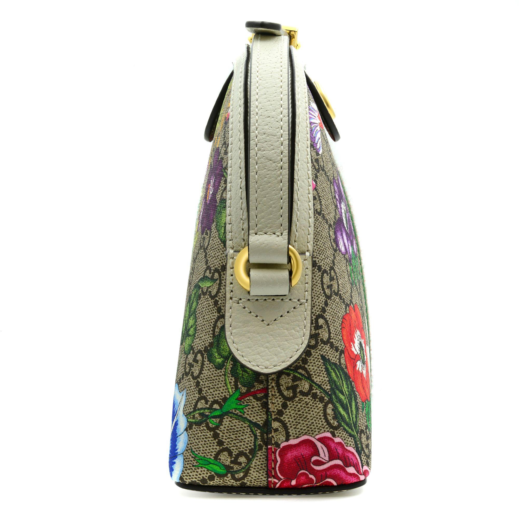 Gucci Ophidia GG Flora Small White Ladies Crossbody Bag In New Condition In New York, NY