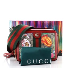 Gucci Ophidia Kameratasche mit Reißverschluss Flora GG aus beschichtetem Segeltuch Klein