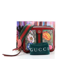 Gucci Ophidia Kameratasche mit Reißverschluss Flora GG aus beschichtetem Segeltuch