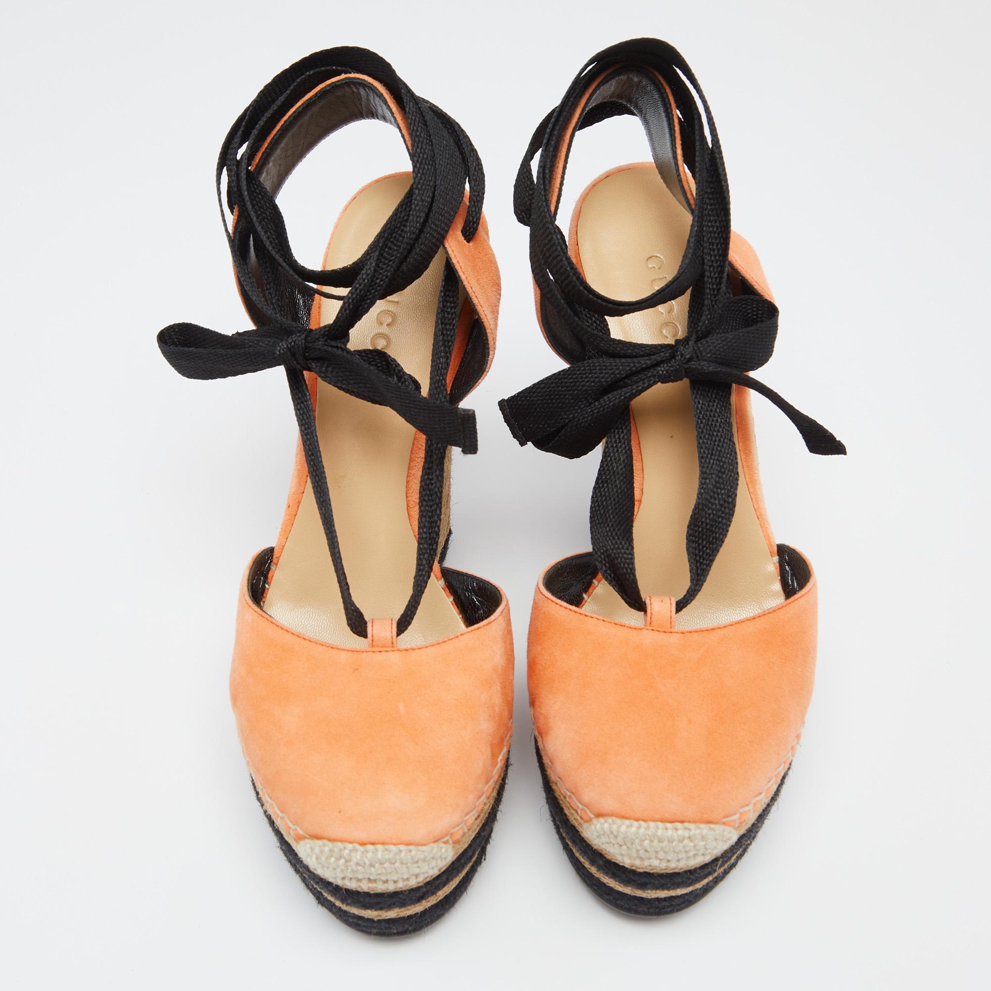 Gucci Orange/Black Suede Wedge Espadrille Sandals Size 36 In Good Condition In Dubai, Al Qouz 2
