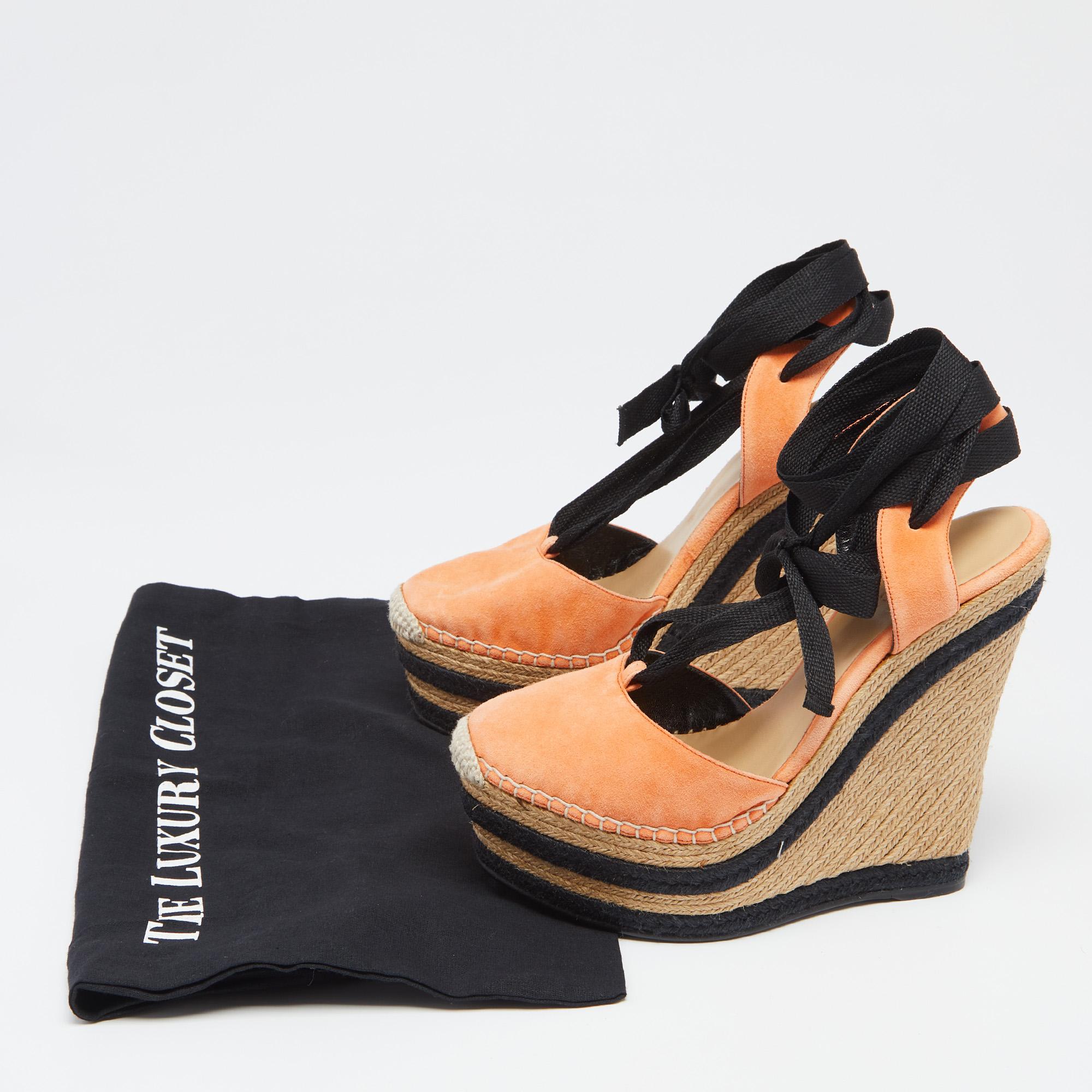 Women's Gucci Orange/Black Suede Wedge Espadrille Sandals Size 36 For Sale