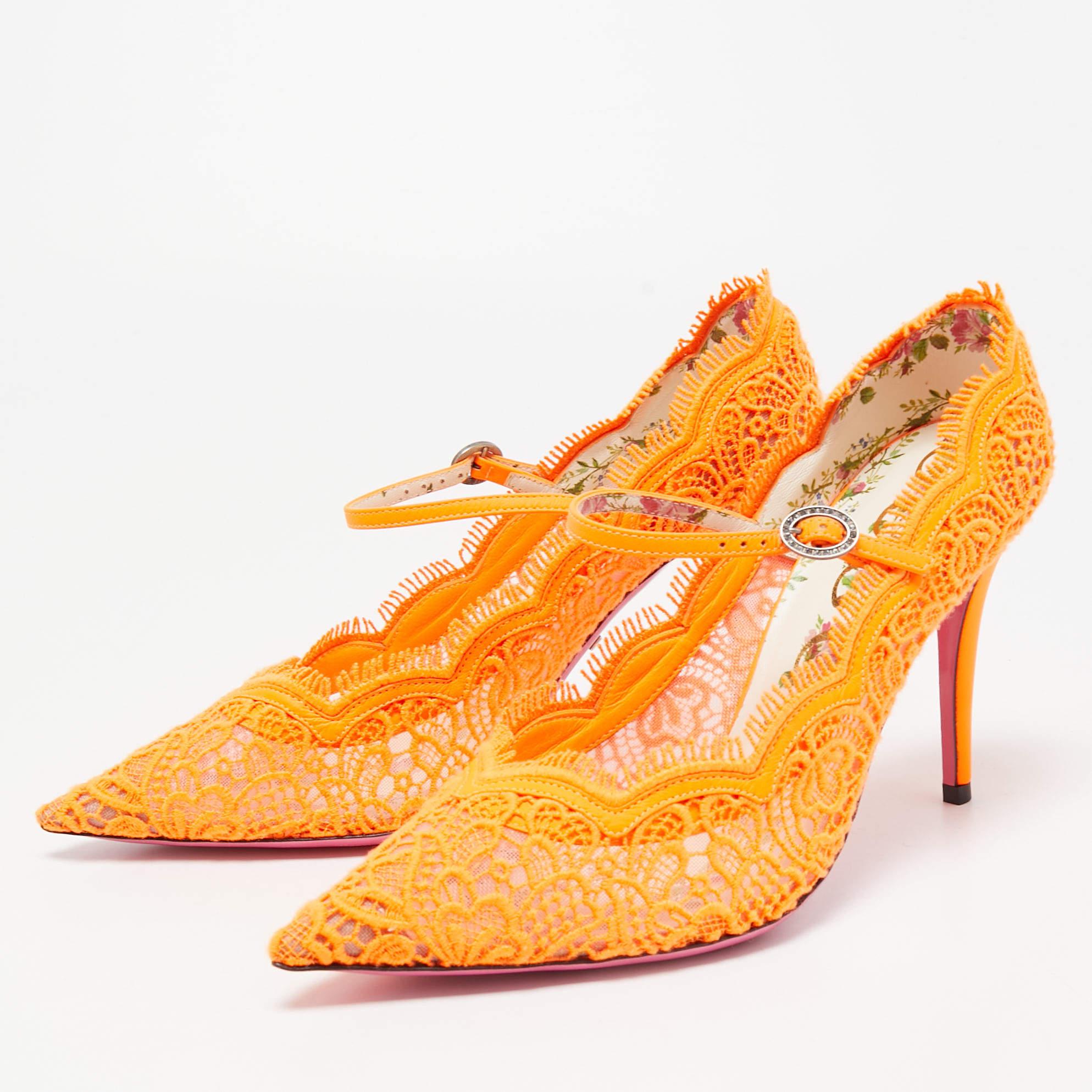 Women's Gucci Orange Fabric and Leather Virginia Mary Jane Pumps Size 38