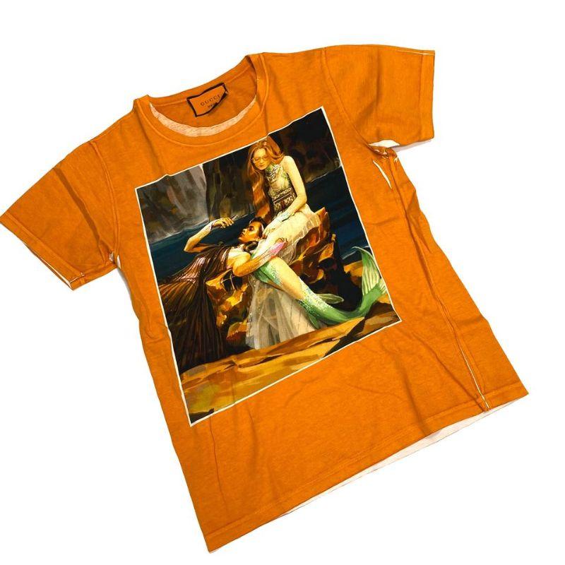 Gucci Orange Hallucination Out 200 Runway Limited Edition Tee Shirt S

The #GucciHallucination collection has blurred the line between fashion and art, with gorgeous pieces that feature imagery inspired by classic artworks by Alessandro Michele.
