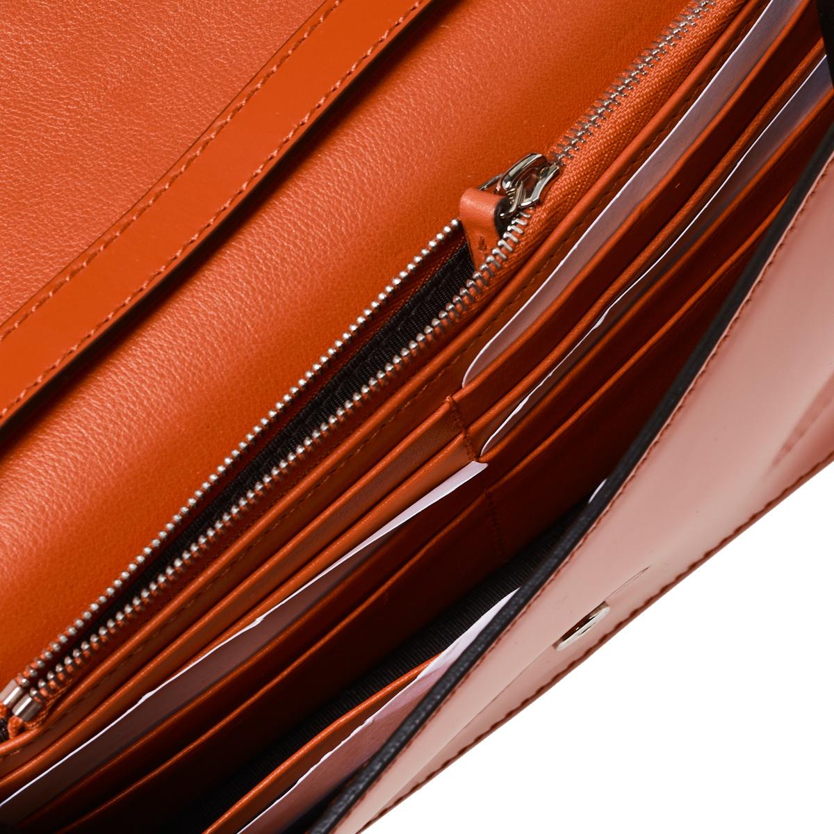 Gucci Orange Patent Leather Interlocking G Flap Clutch Bag 3