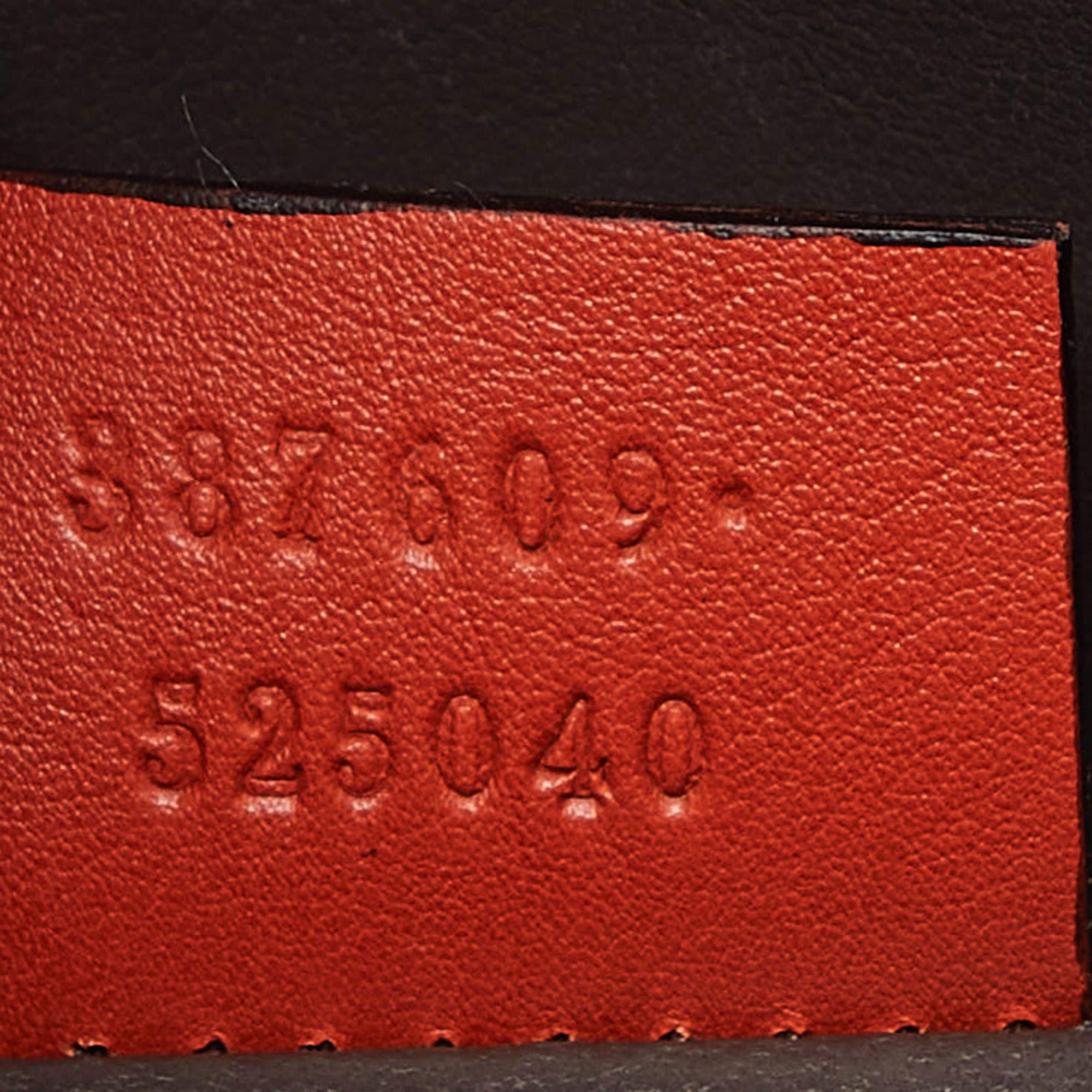 Gucci Orange Patent Leather Small Interlocking G Crossbody Bag For Sale 2