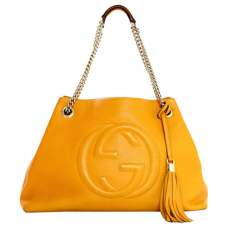 Gucci Orange Pebbled Leather Medium Soho Chain Tote Bag W/ Embroidered GG For Sale at 1stdibs