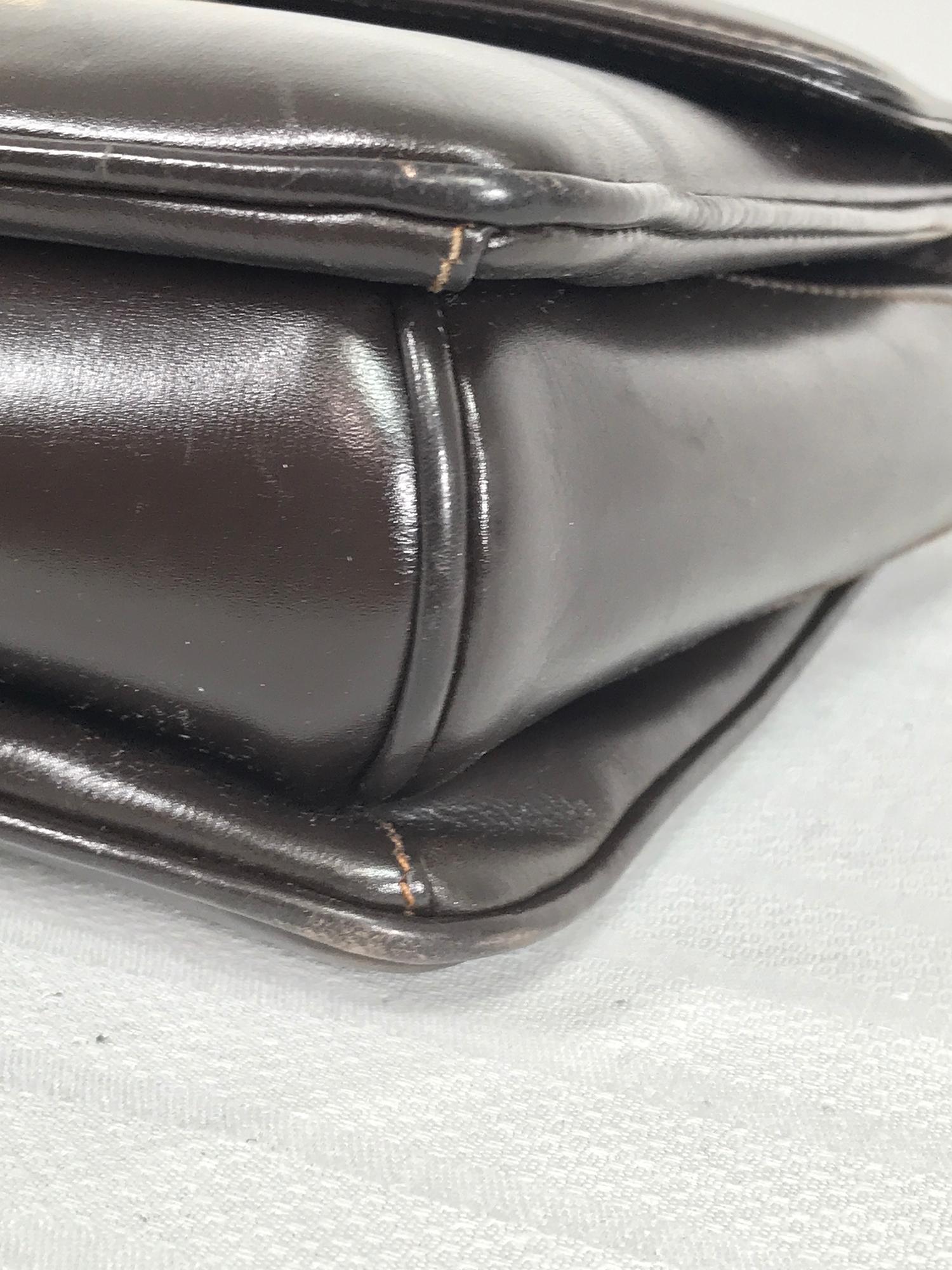 Gucci Original Sylvie Shoulder bag 1969 Chocolate Brown Leather & Gold Hardware For Sale 2