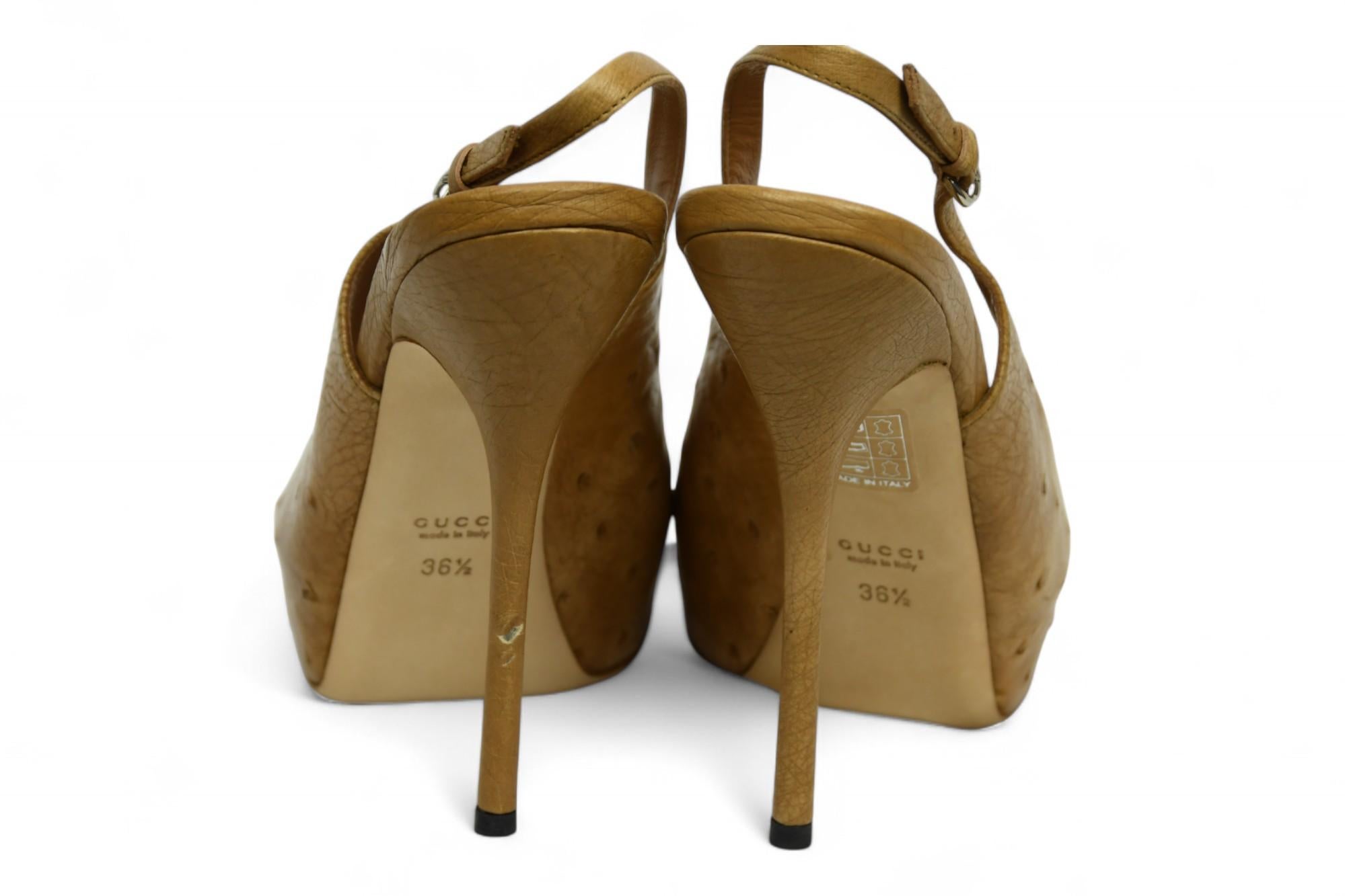 Gucci: tacchi a spillo in pelle di struzzo  Taglia 6,5 US in vendita 1