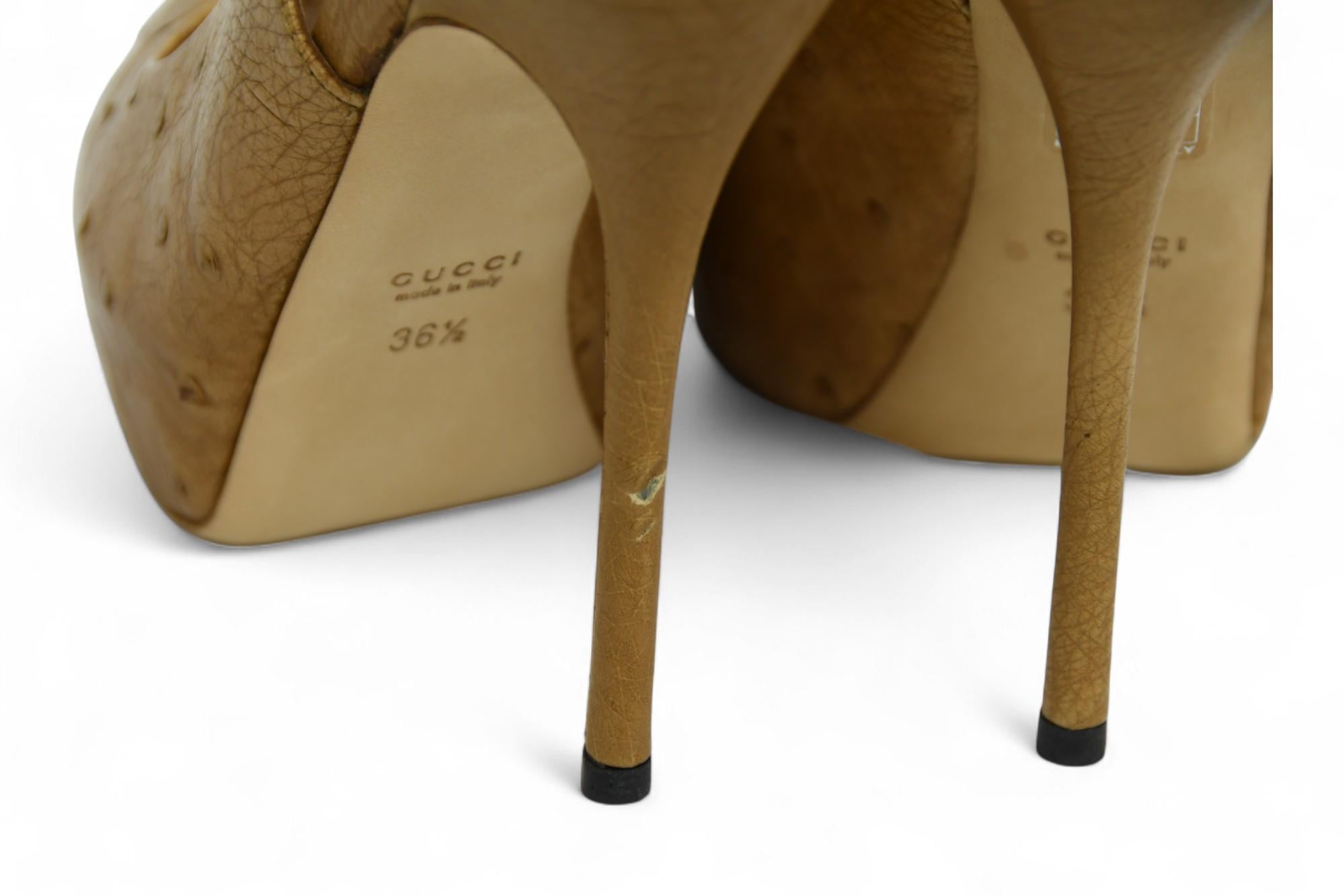 Gucci: tacchi a spillo in pelle di struzzo  Taglia 6,5 US in vendita 2
