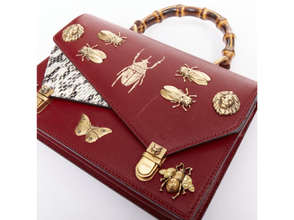 GUCCI Ottilia Bamboo Top Handle red gold insect embellished bag en vente 2