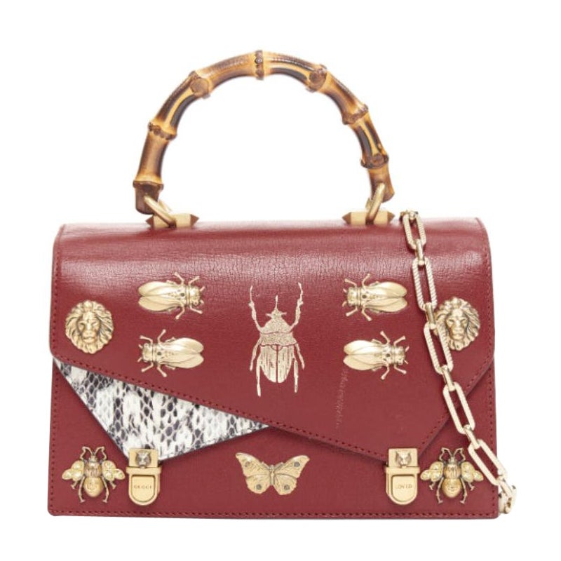 GUCCI Ottilia Bamboo Top Handle red gold insect embellished bag en vente