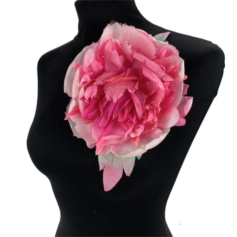 Gucci Oversized Pink Flower Silk Brooch Never Worn at 1stDibs