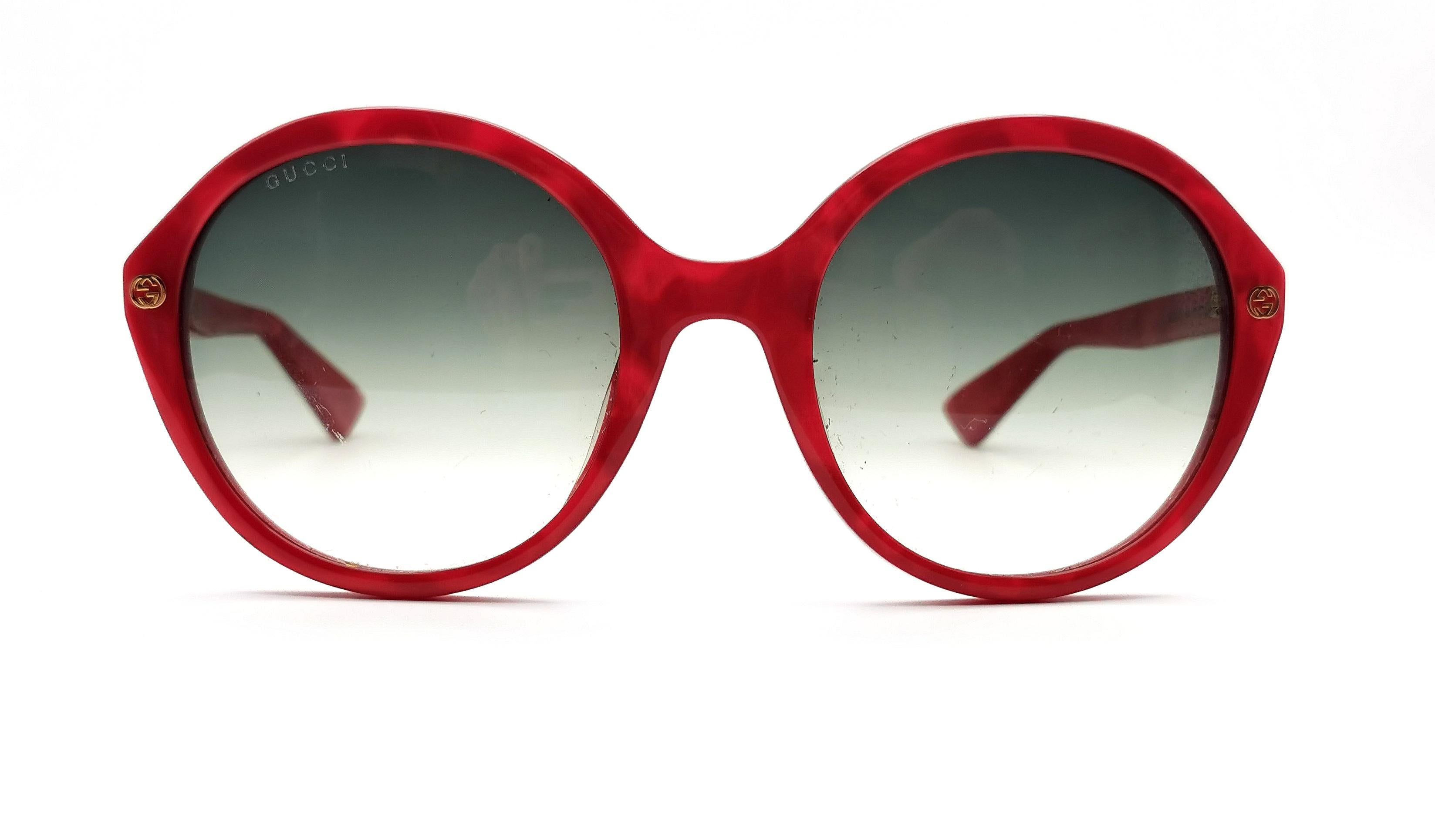 Lunettes de soleil surdimensionnées Gucci, rouge et or. Abeille 7