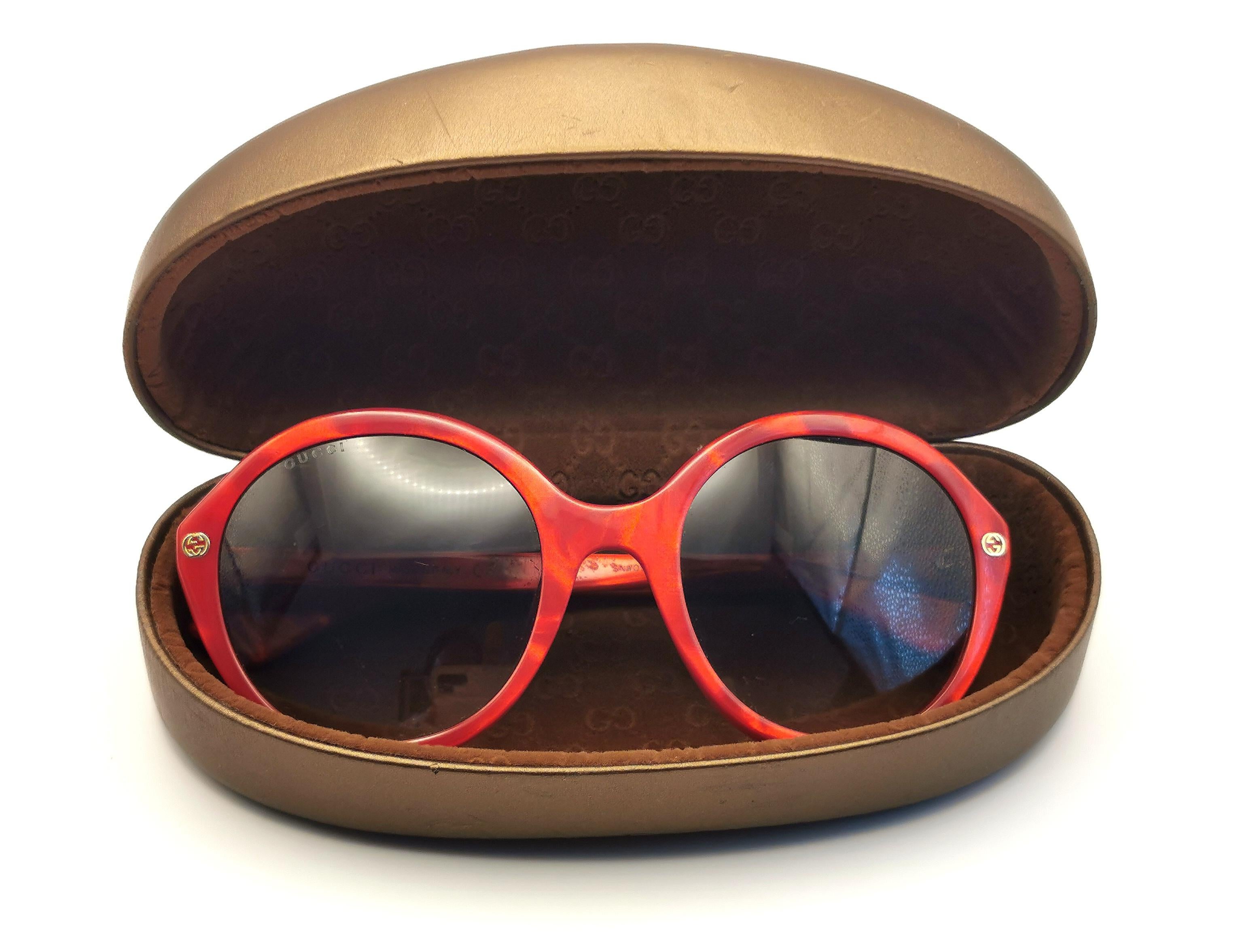 lunette gucci avec abeille