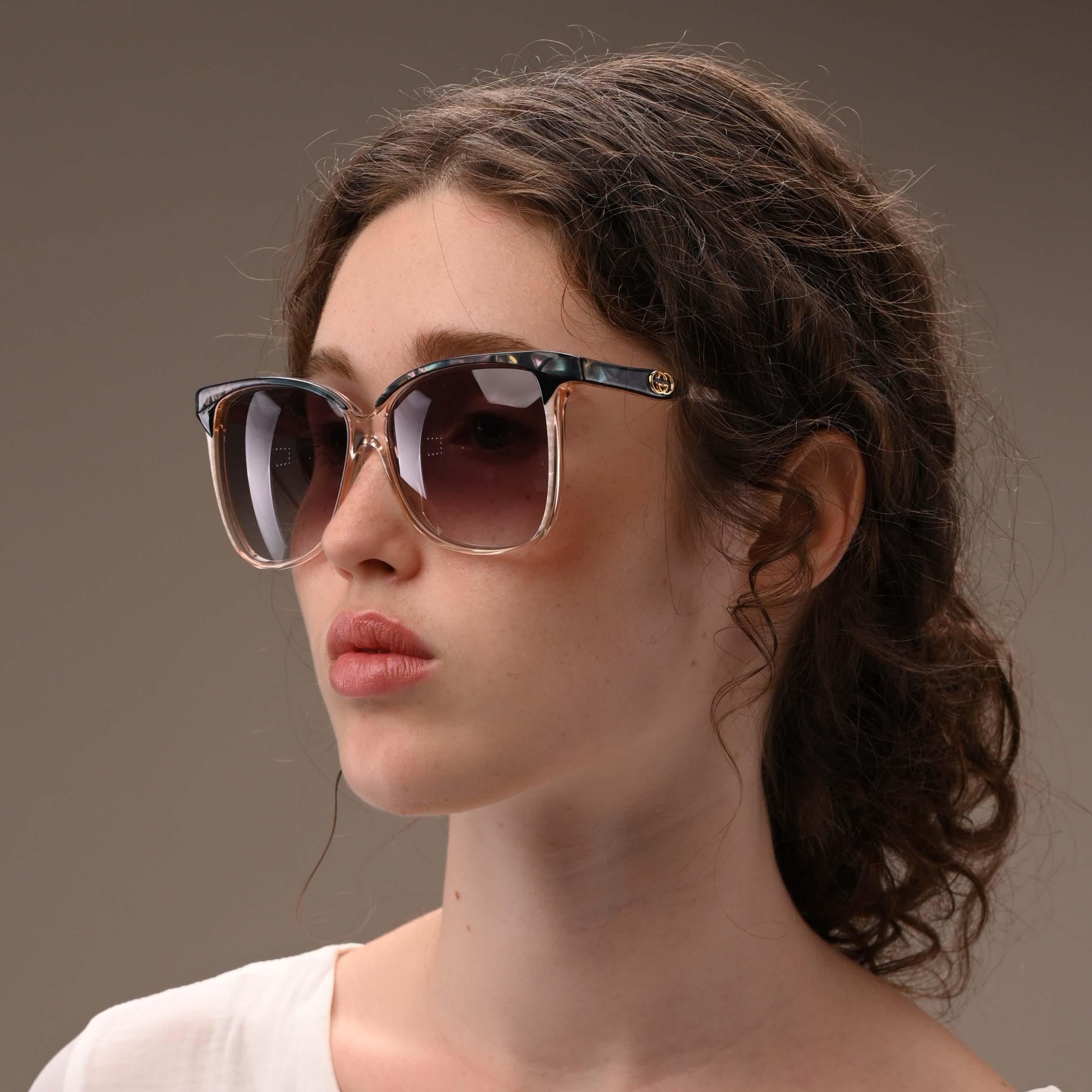 Gucci oversized vintage sunglasses 70s In New Condition In Santa Clarita, CA