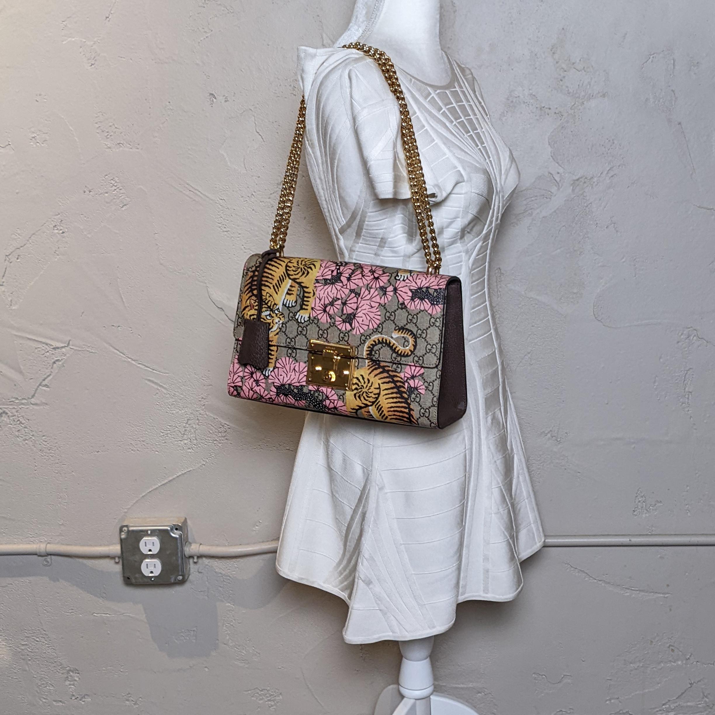 Women's Gucci Padlock Chain Brown Gg Supreme Canvas Bengal Tiger Shoulder Bag