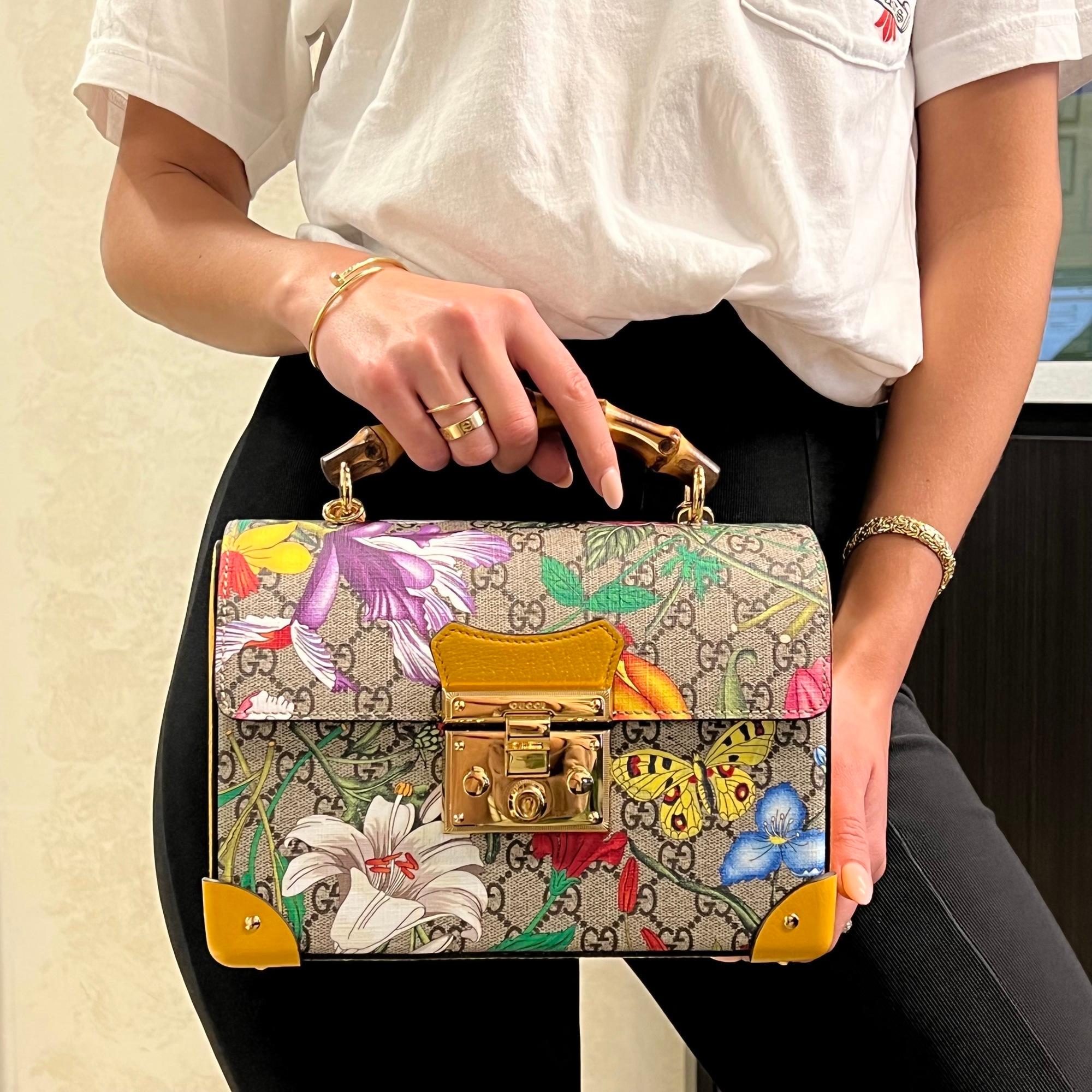 Women's Gucci Padlock GG Supreme Multicolor Flora Canvas Bamboo Small Shoulder Bag