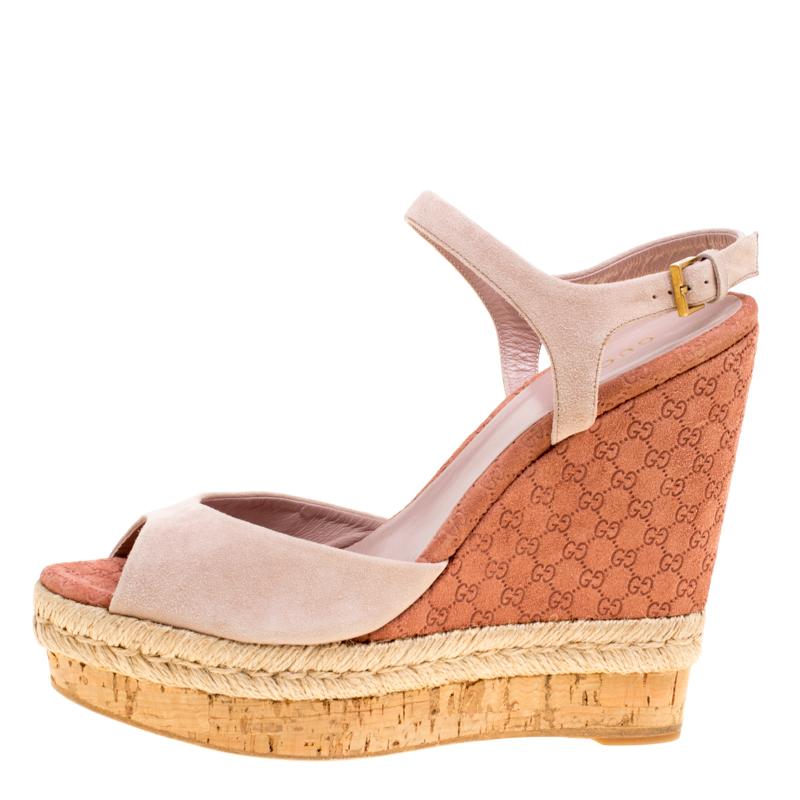 Women's Gucci Pale Pink Suede Hollie Espadrille Wedge Sandals Size 38.5