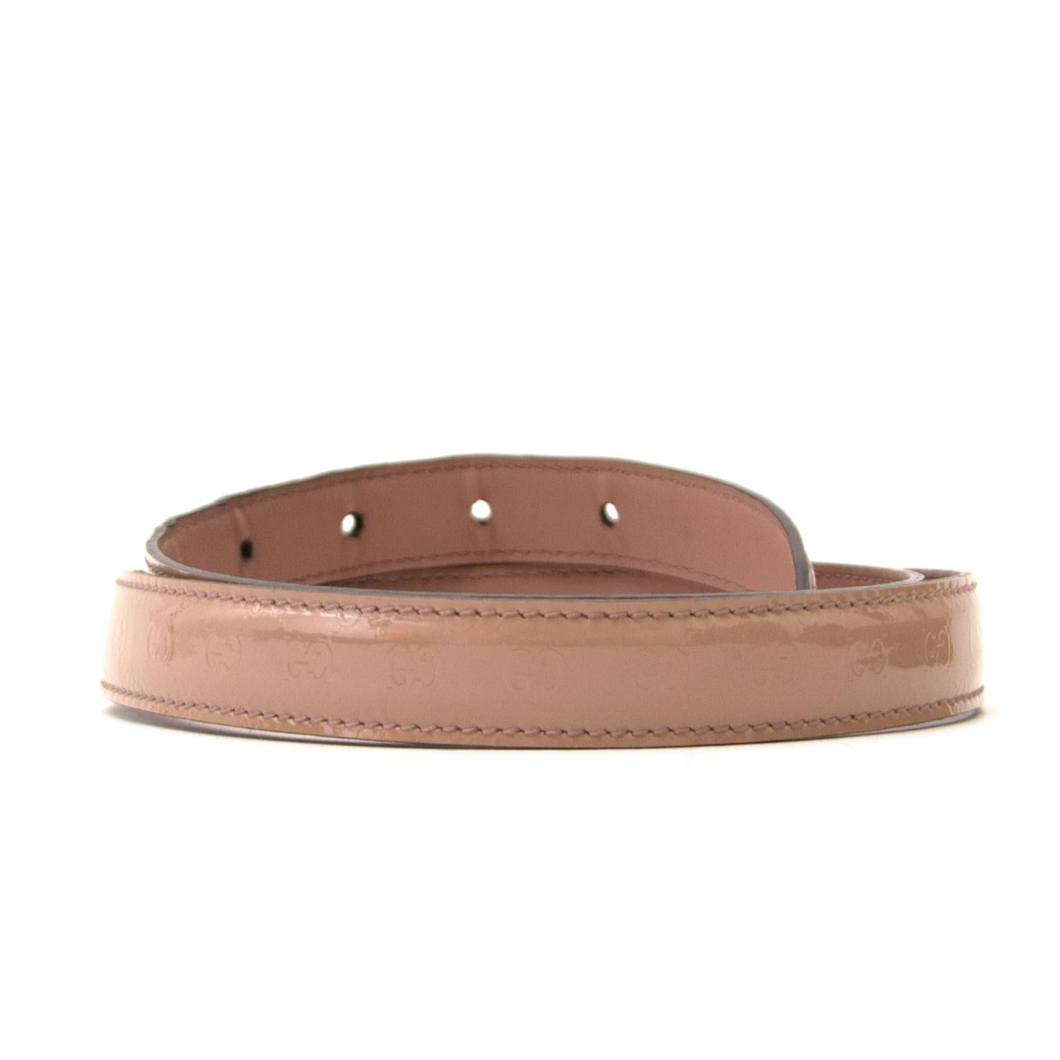 Very good condition

Gucci Patent Blush Monogram Belt - Size 85

This gorgeous Gucci belt is made from blush patent leather with subtle Gucci monogram. The buckle has a gold-tone color. 

You can find beauty in its simplicity... This belt will