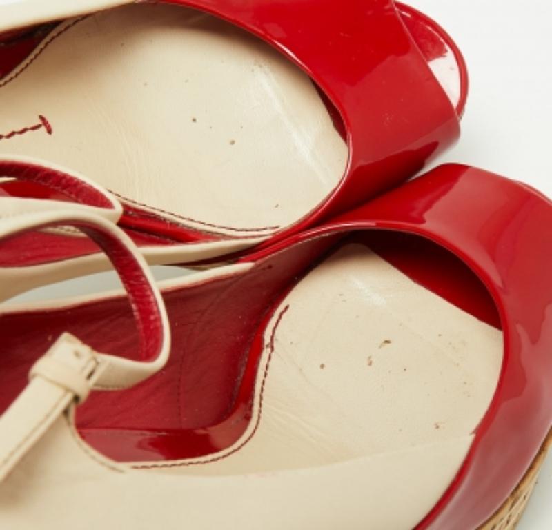 Beige Gucci Patent Leather Colorblock Platform Wedge Mary Jane Peep Toe Pumps Size 38 For Sale