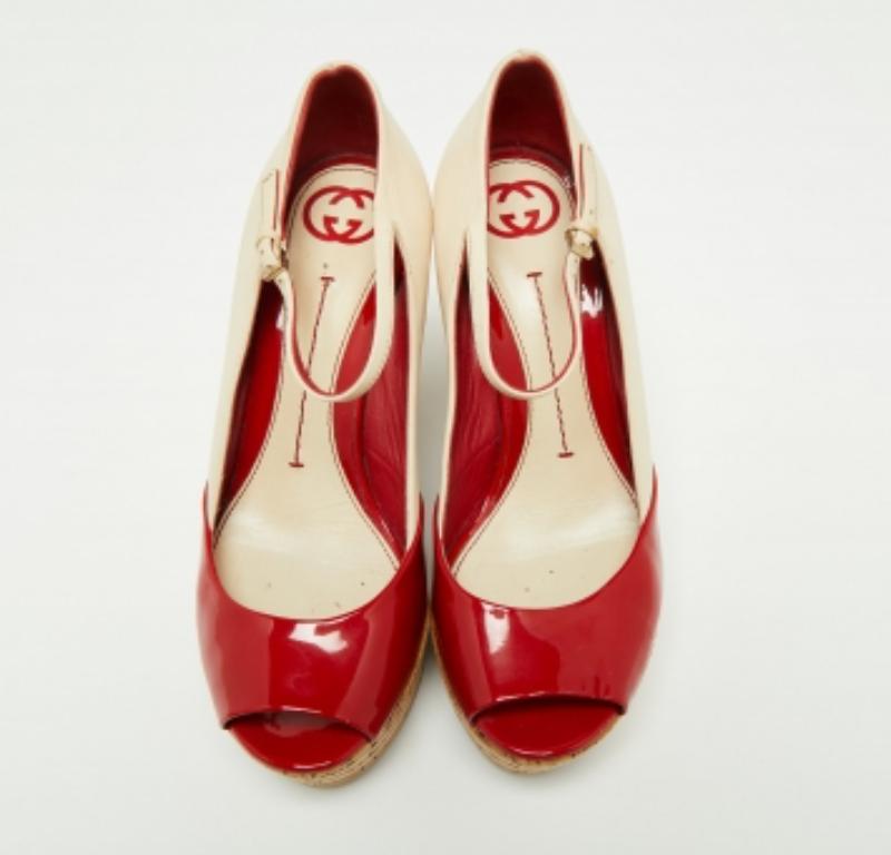 Gucci Patent Leather Colorblock Platform Wedge Mary Jane Peep Toe Pumps Size 38 For Sale 4