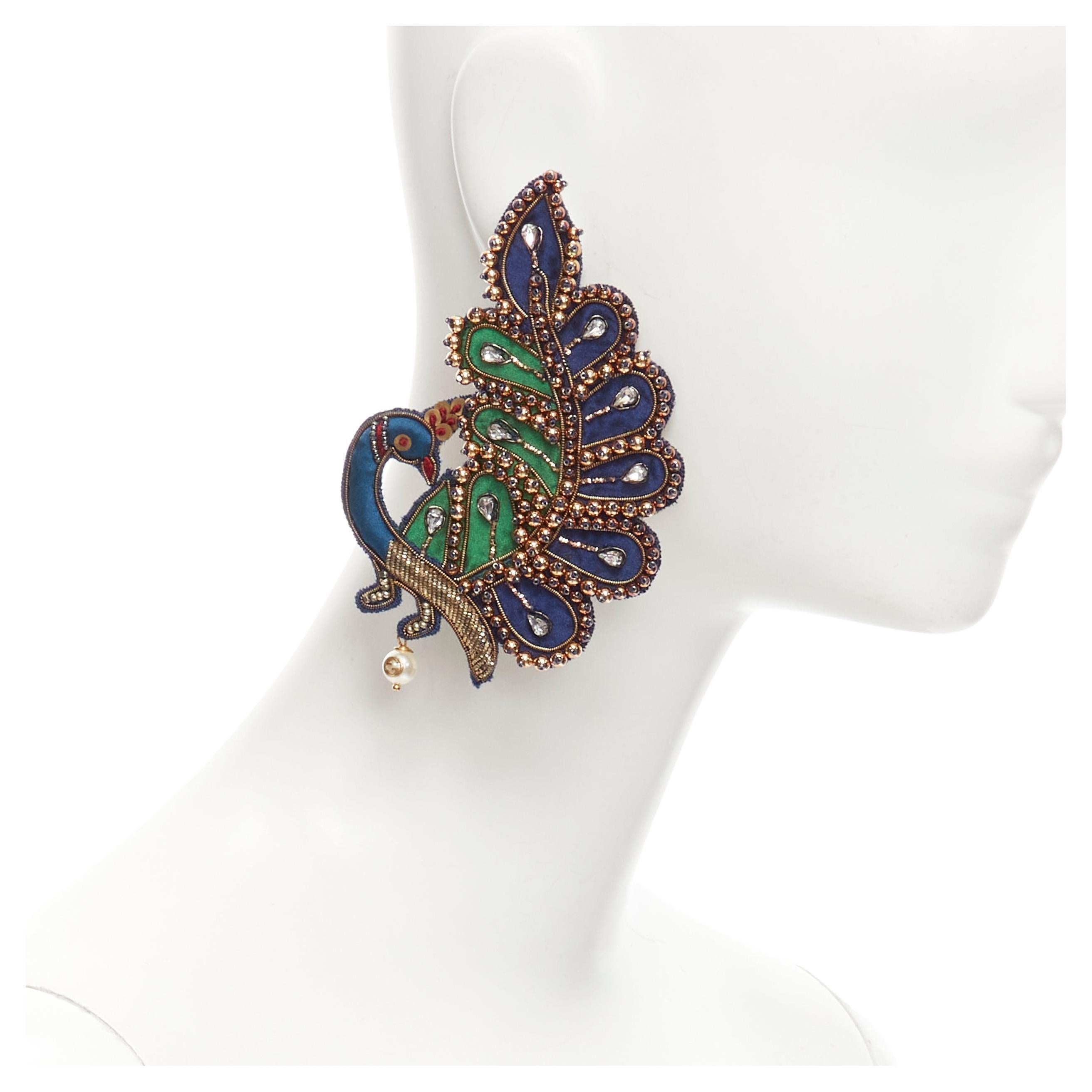GUCCI Peacock crystal rhinestone bead embellished GG pearl clip on earring