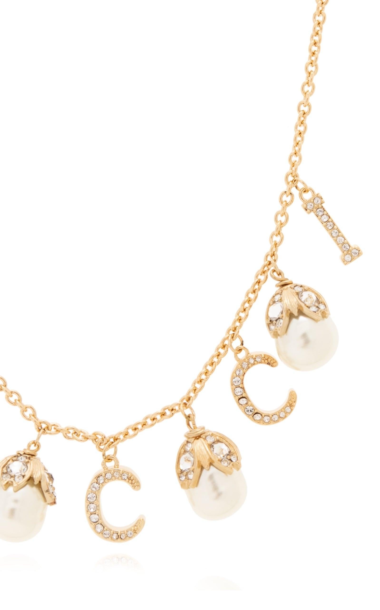 Pear Cut Gucci Pearl Embellished Necklace For Sale