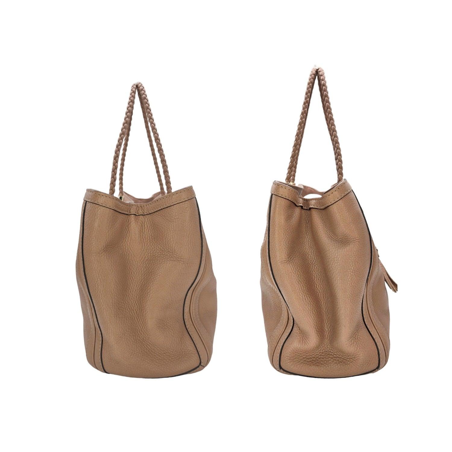 Marron Gucci Bella Fourre-tout moyen en veau grainé en vente