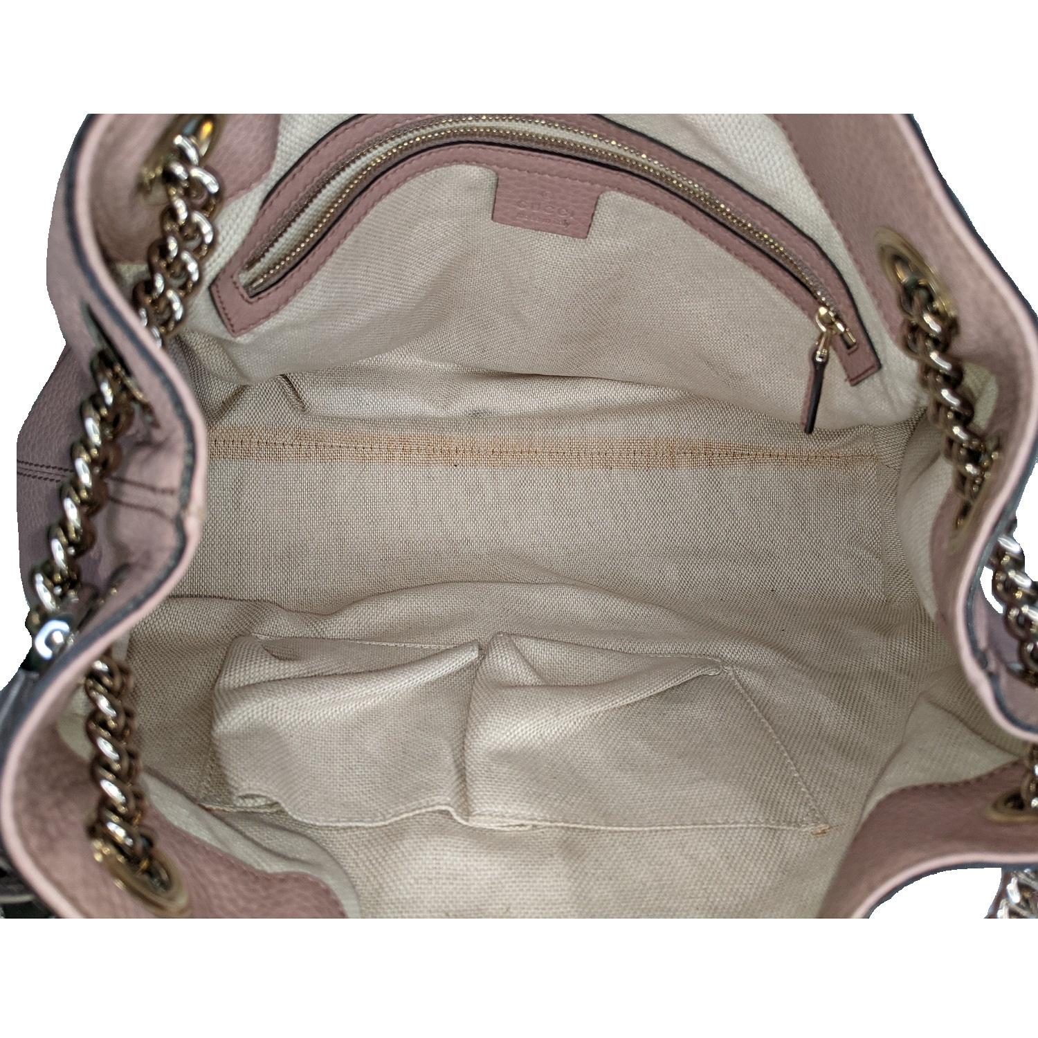 Gucci Pebbled Calfskin Medium Soho Chain Shoulder Bag In Excellent Condition In Scottsdale, AZ