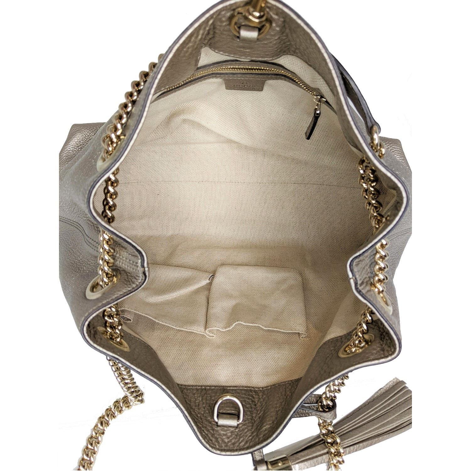 Gucci Pebbled Calfskin Medium Soho Chain Shoulder Bag In Excellent Condition In Scottsdale, AZ