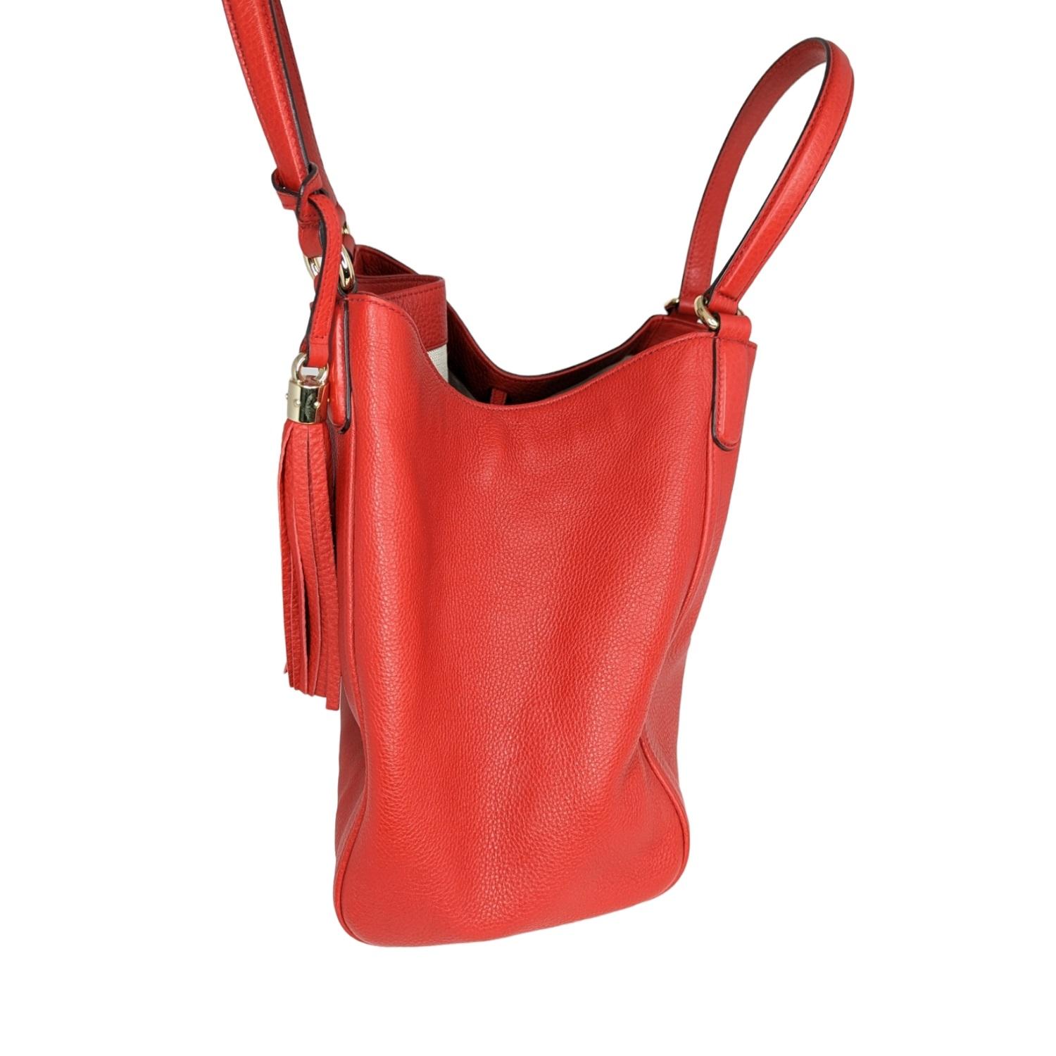 Women's Gucci Pebbled Calfskin Medium Soho Shoulder Bag Red