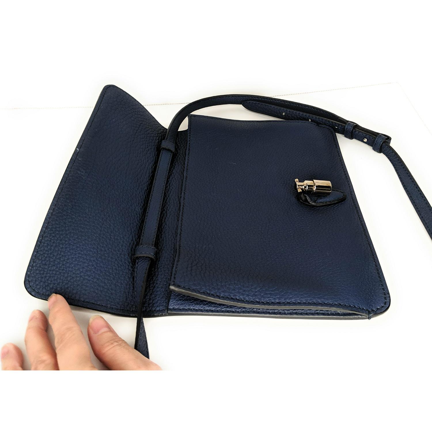 Gucci Pebbled Leather Soft Jackie Convertible Mini Crossbody In Excellent Condition For Sale In Scottsdale, AZ